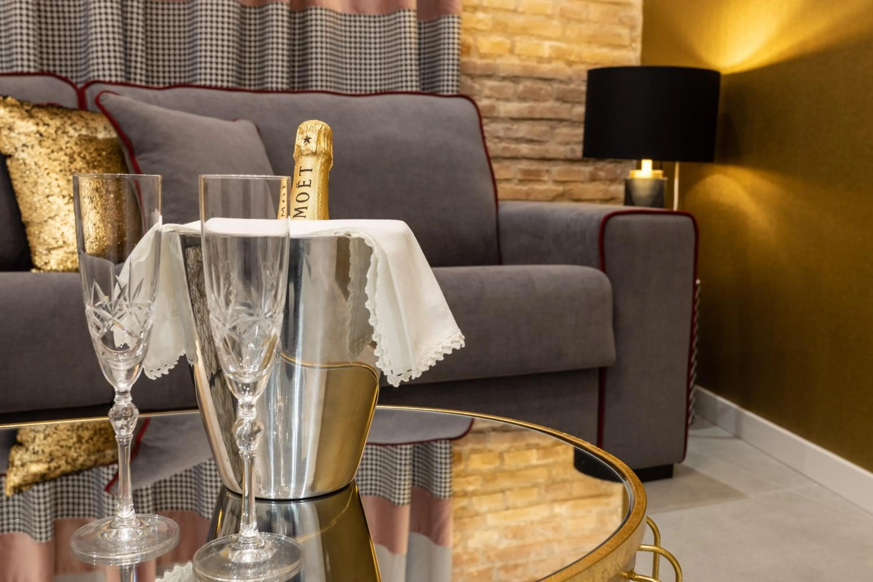 Seating area in BiBo Suites Plaza Nueva