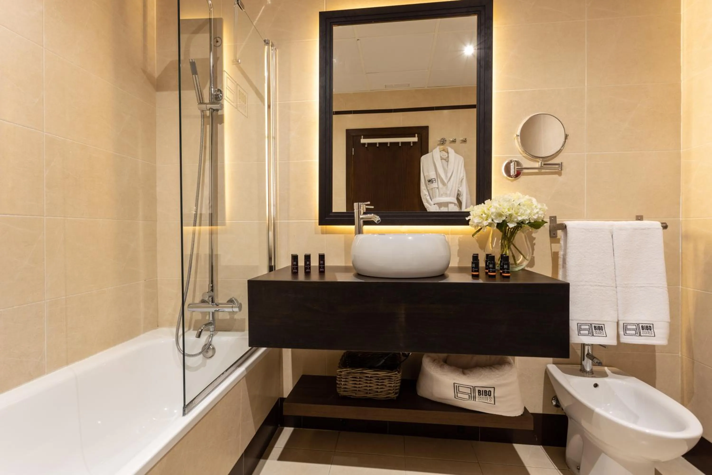 Bathroom in BiBo Suites Plaza Nueva