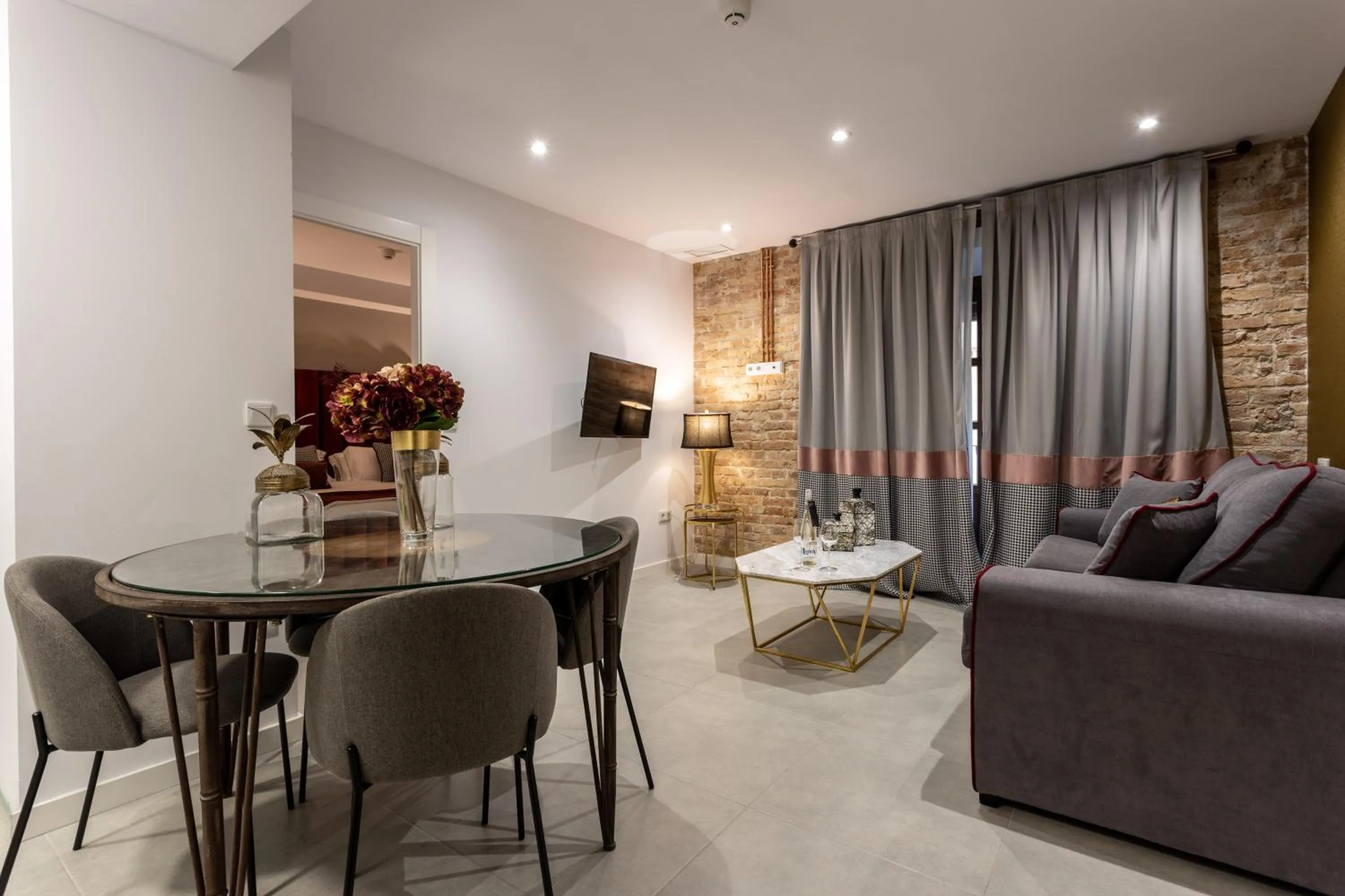 Living room in BiBo Suites Plaza Nueva