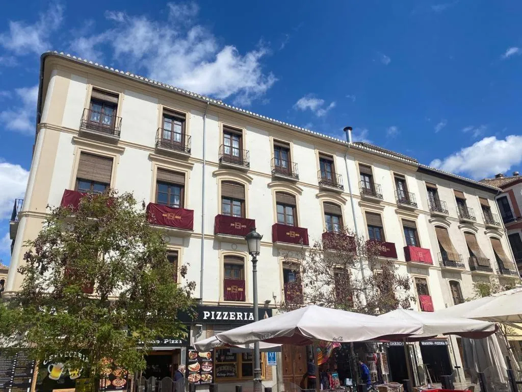 BiBo Suites Plaza Nueva