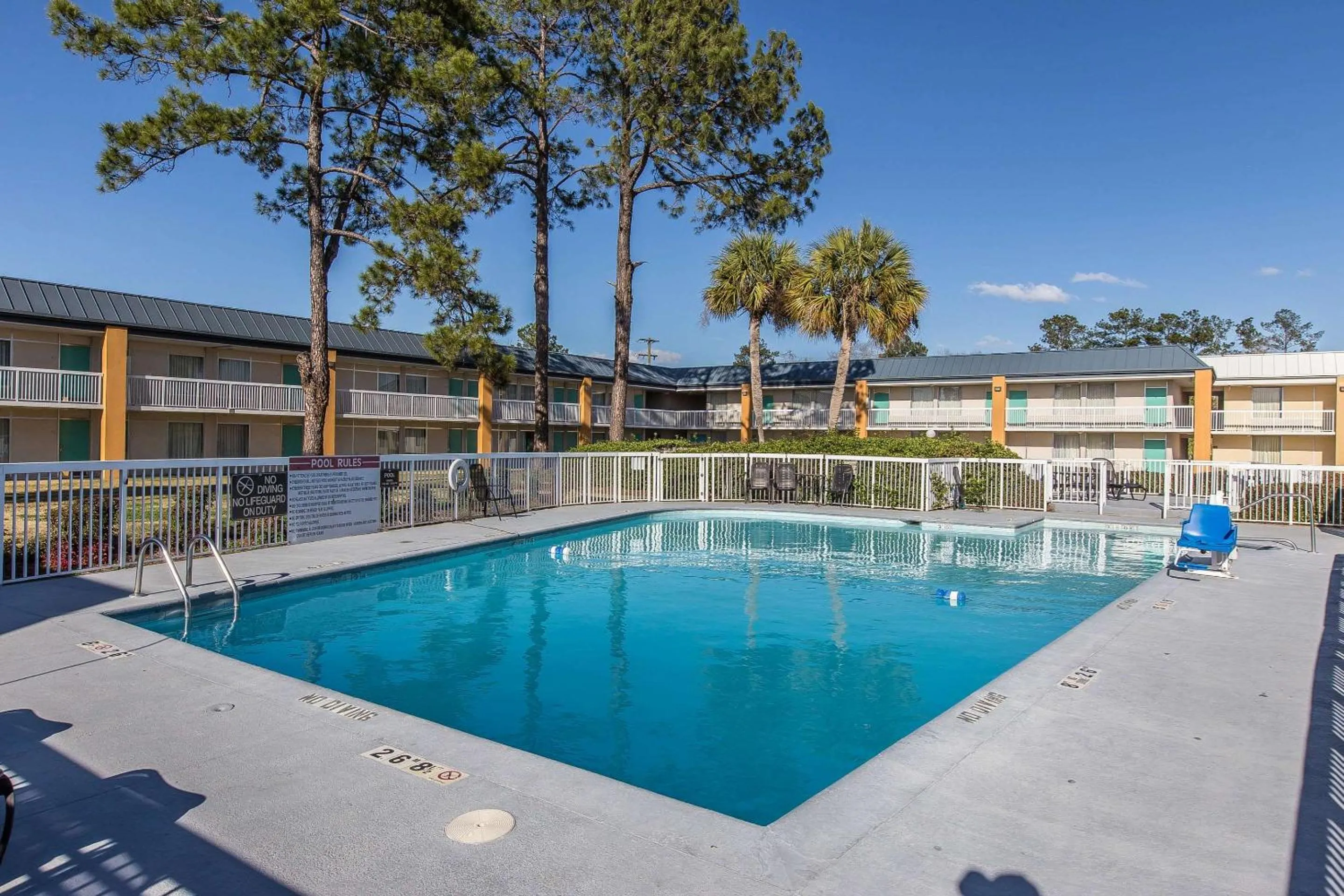 On site in Econo Lodge Thomasville