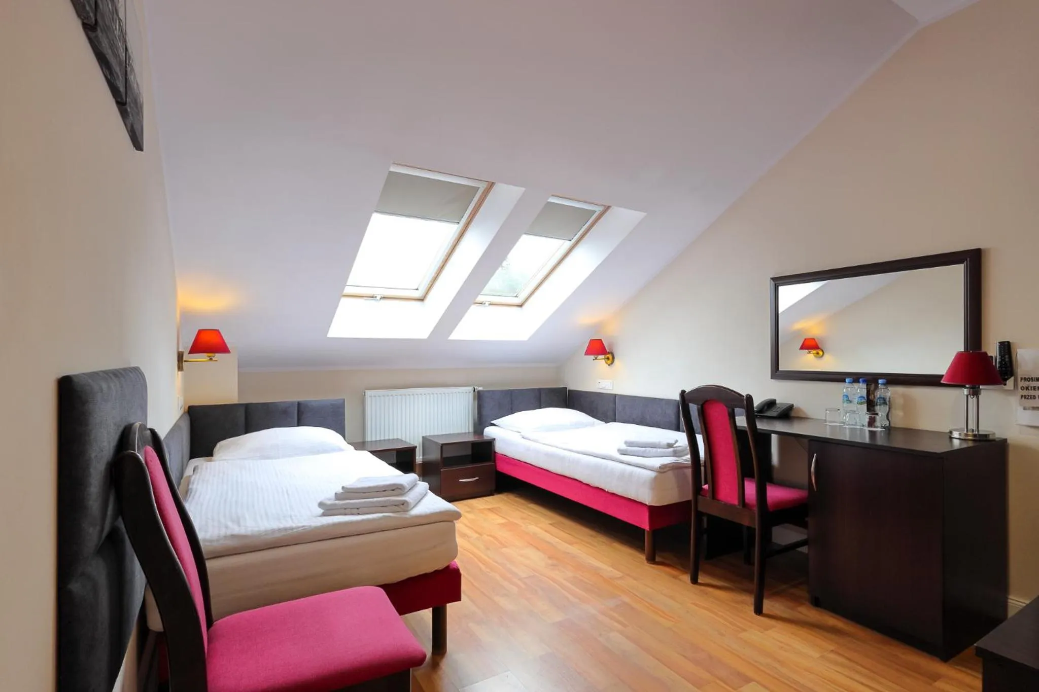 Bed in Dworek Różany Hotel & Restauracja