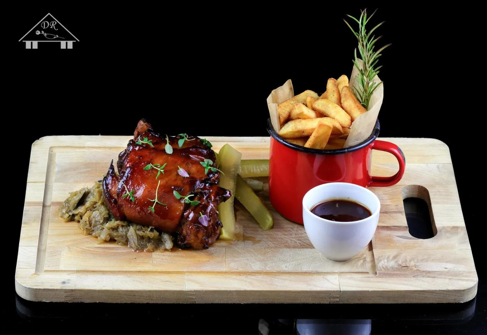 Restaurant/places to eat in Dworek Różany Hotel & Restauracja