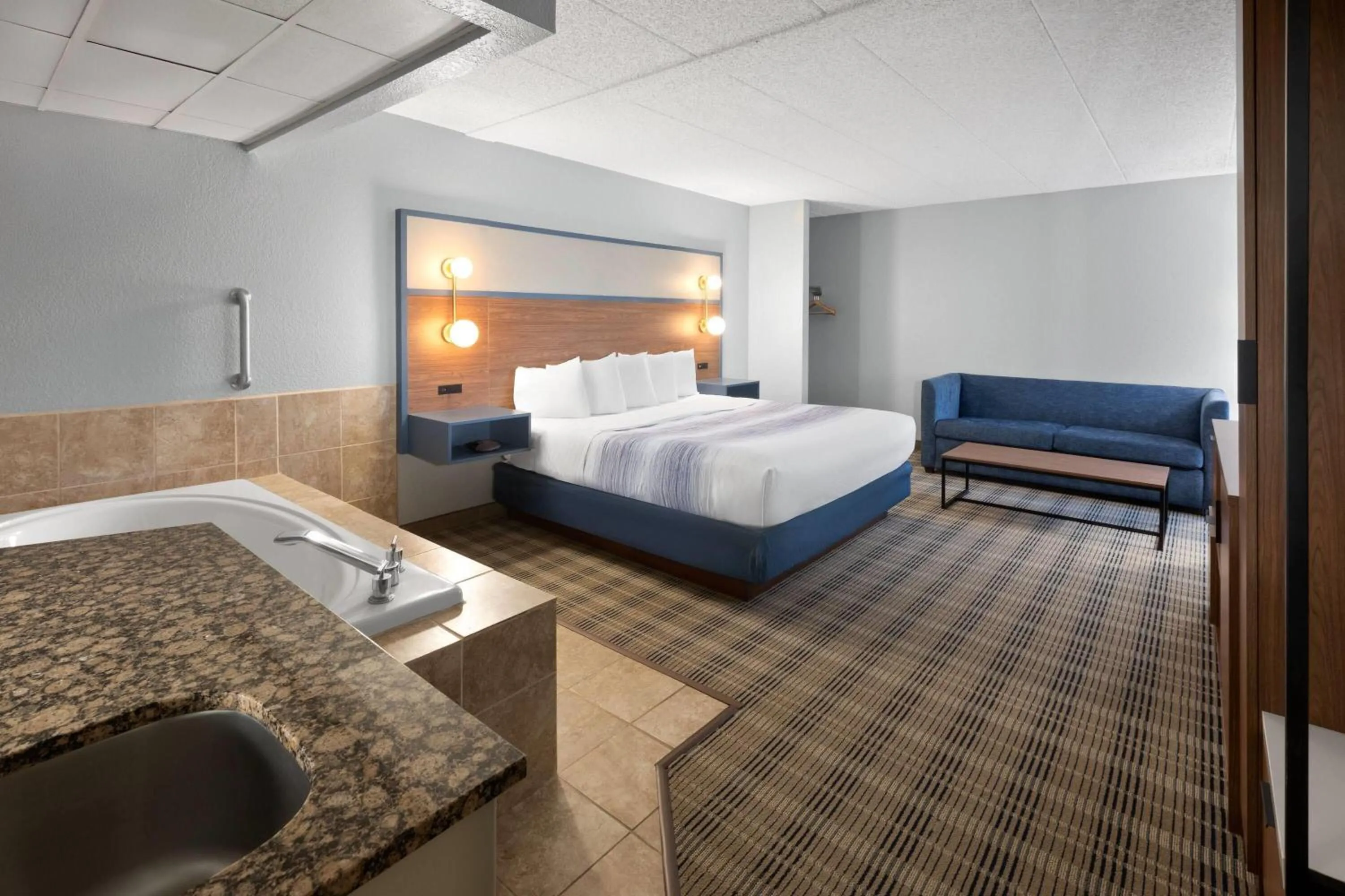 Bath, Bed in AmericInn by Wyndham Chippewa Falls