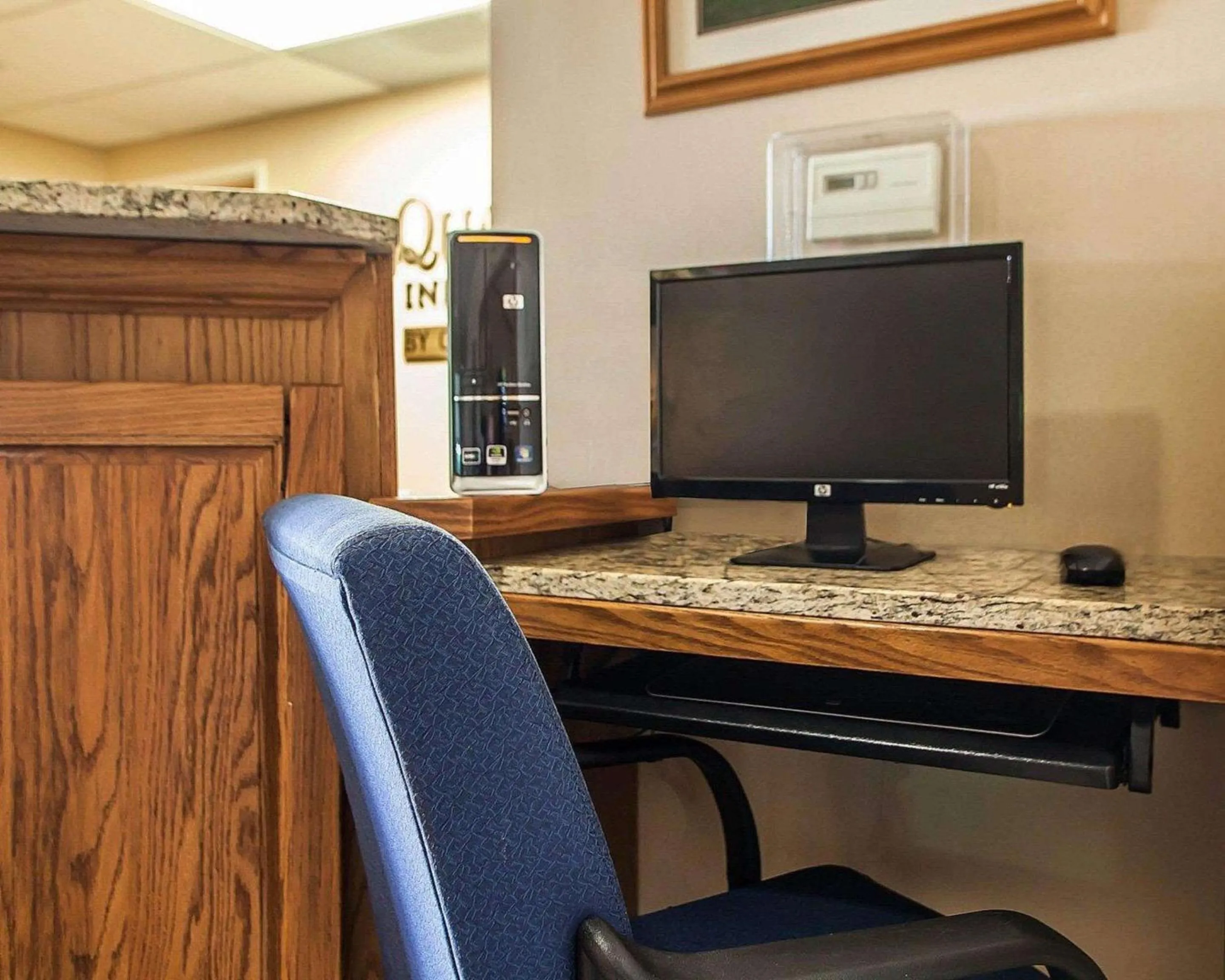 Business facilities in Quality Inn & Suites Eldridge Davenport North