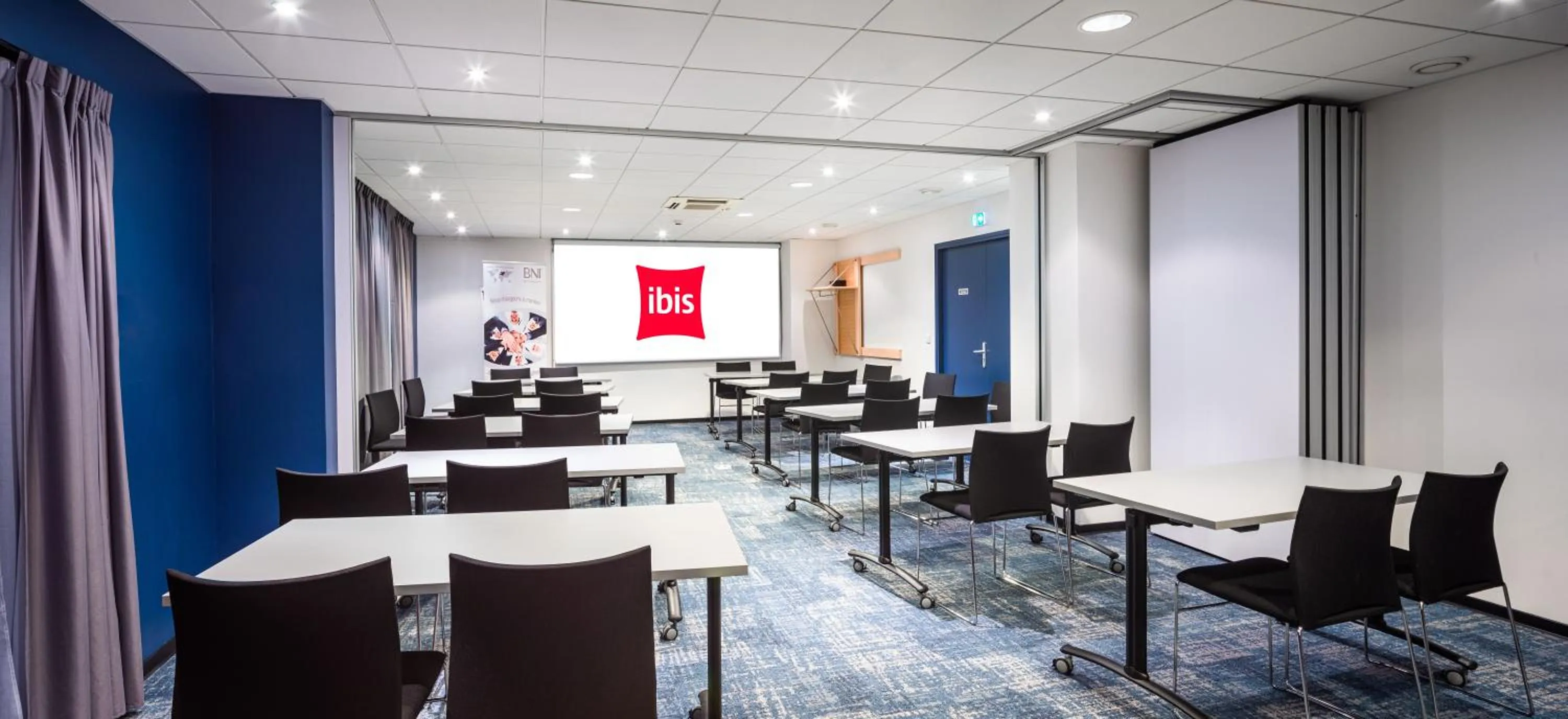 Meeting/conference room in ibis Quimperle