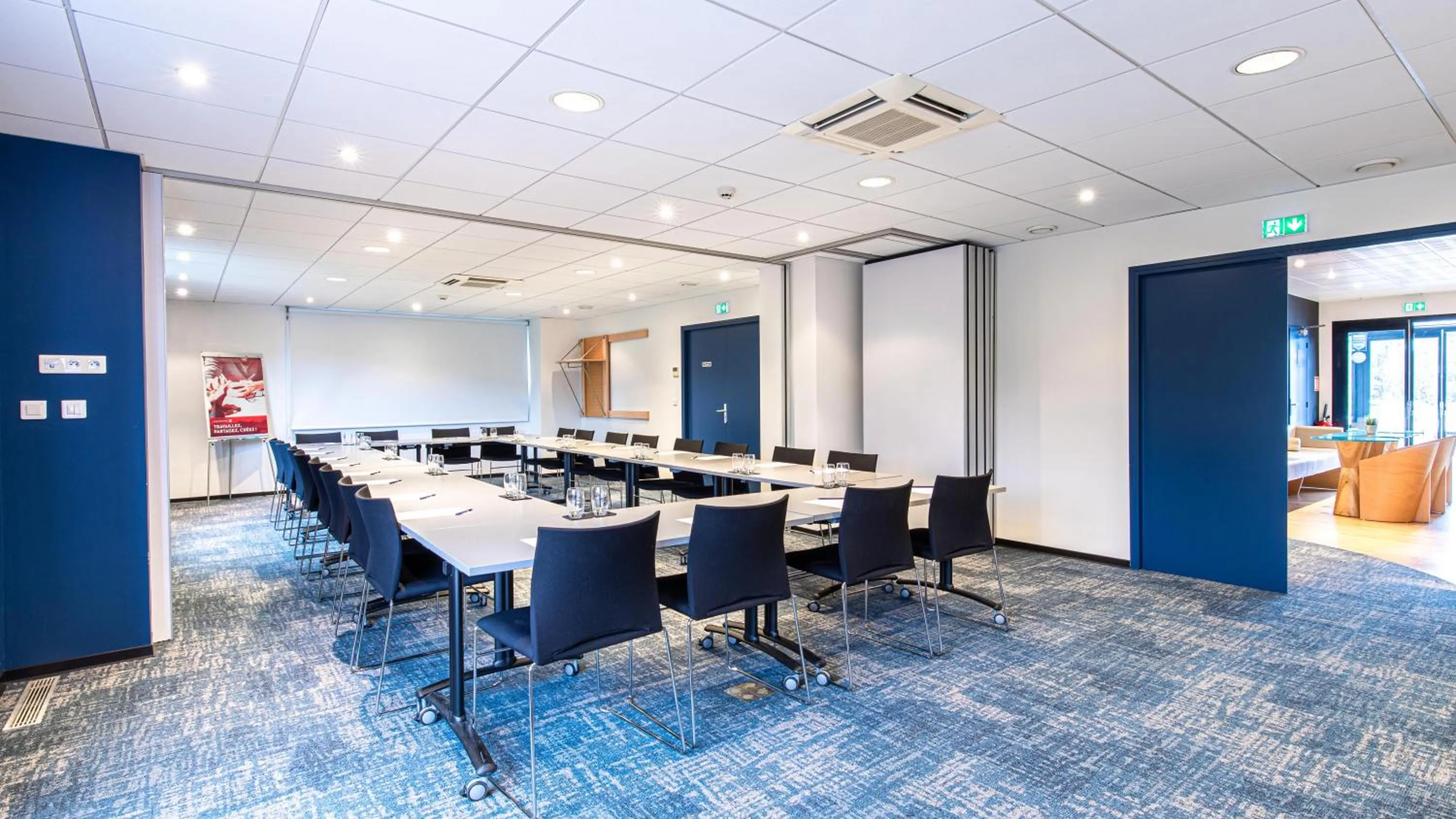 Area and facilities in ibis Quimperle