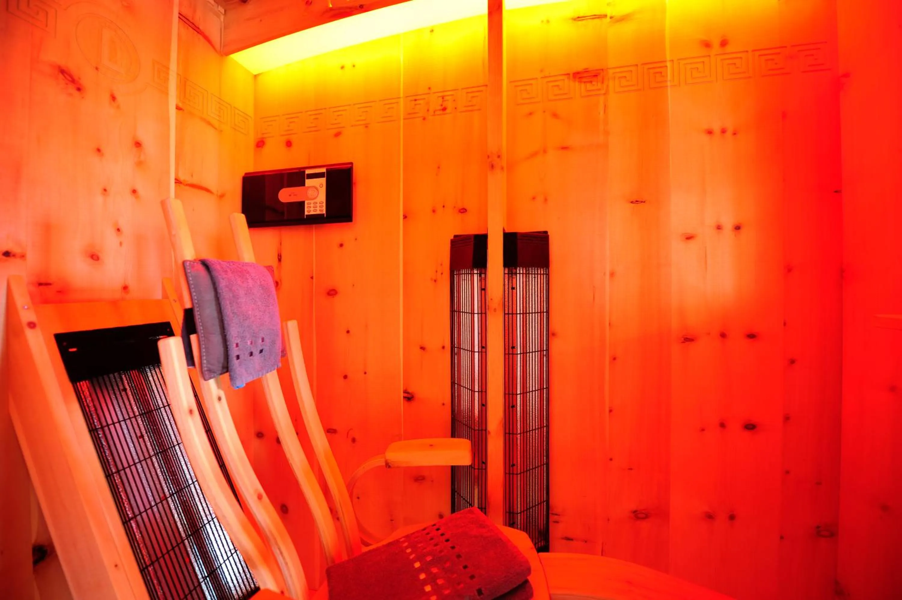 Spa and wellness centre/facilities in Luxury Chalets Wiesenruh