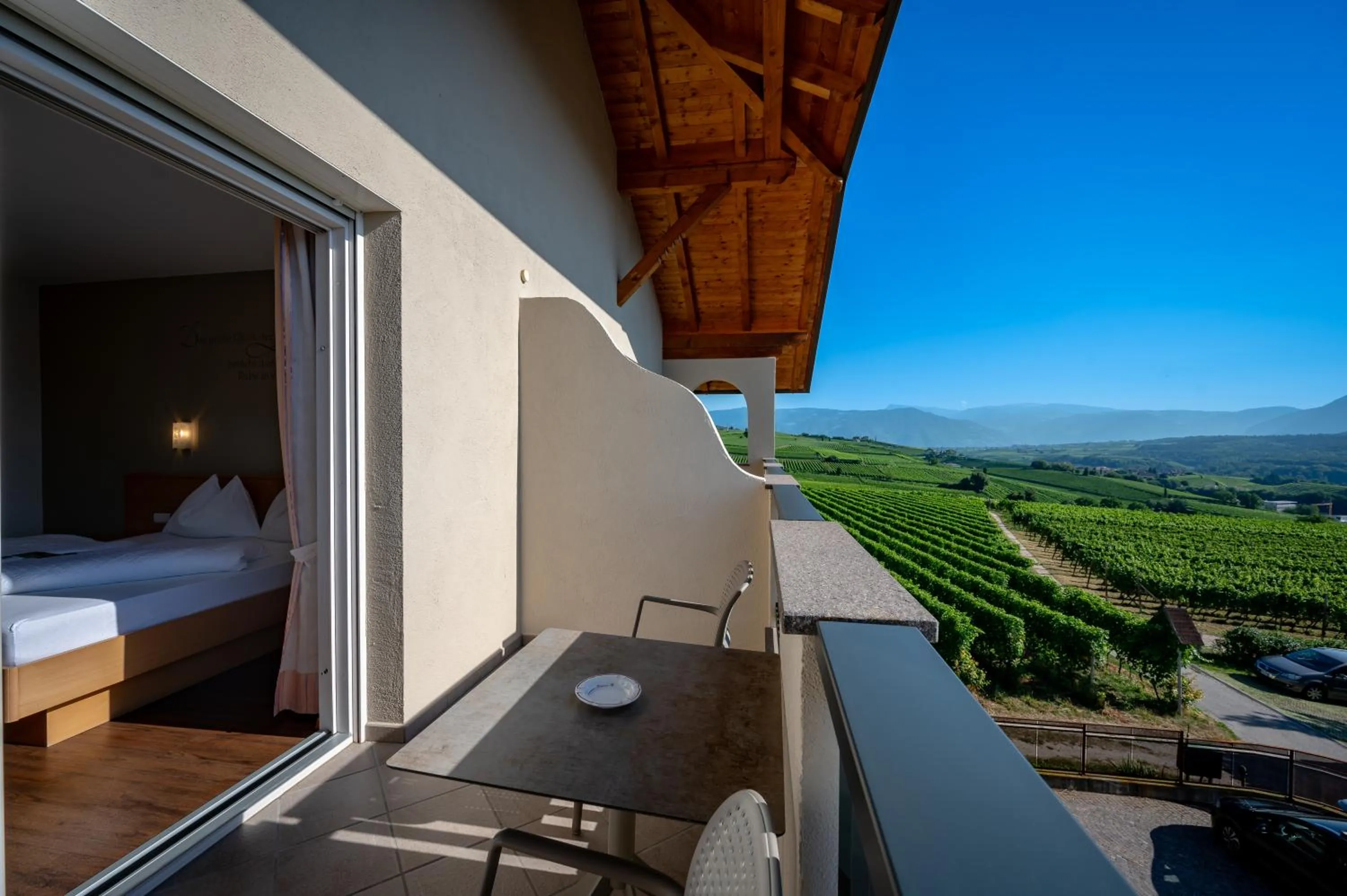 Swimming pool in Garni Hotel Peterlinhof
