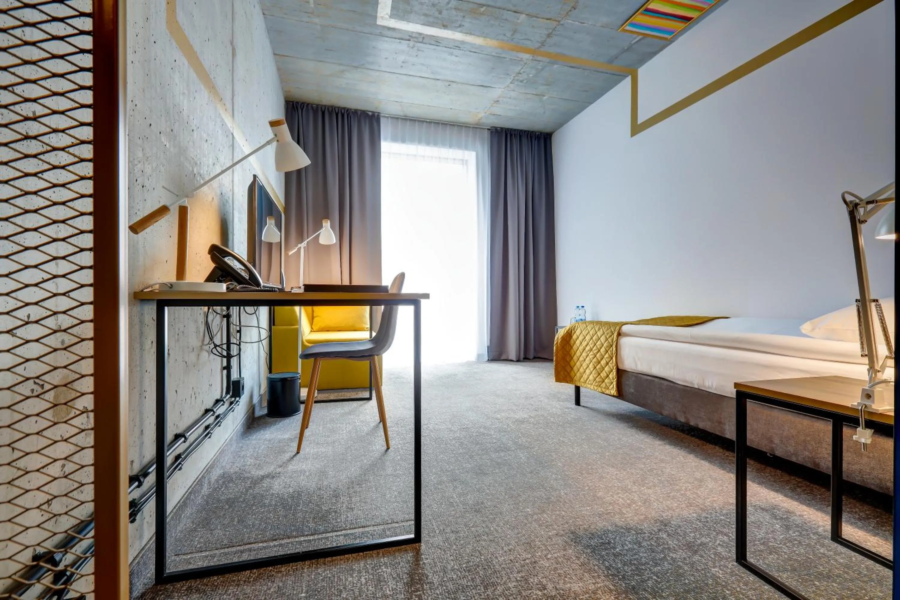 Photo of the whole room, Bed in Hotel Arche Geologiczna