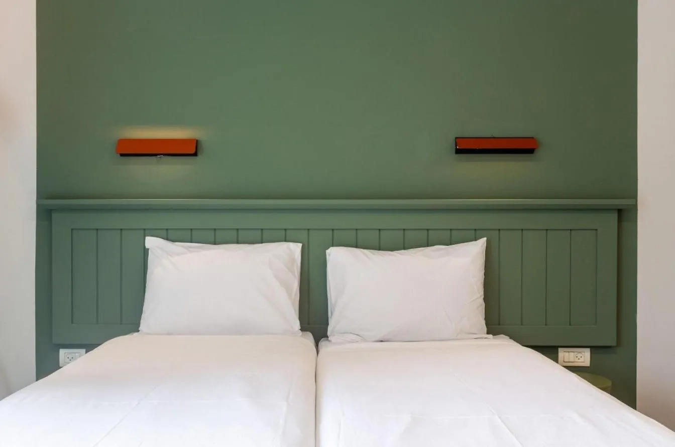 Bed in Degania Bet Kibbutz Country Lodging