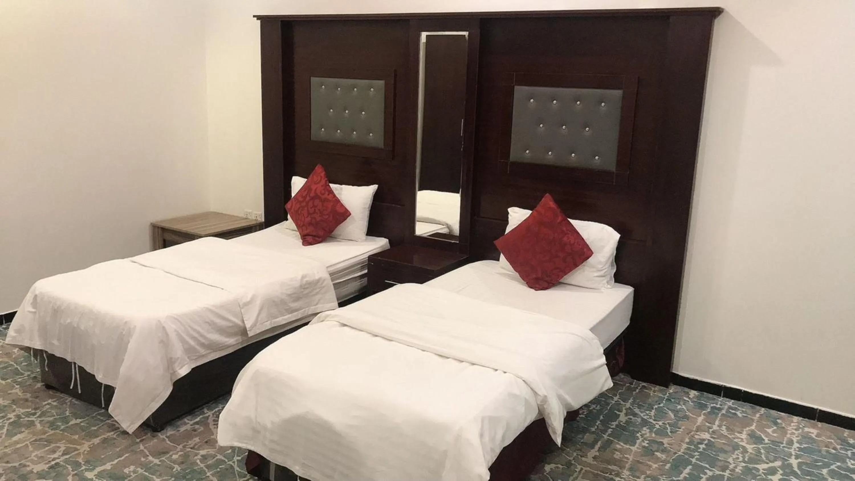 Bed in هذه ليلتي فرع اليرموك- This Lailaty Al Yarmouk Branch