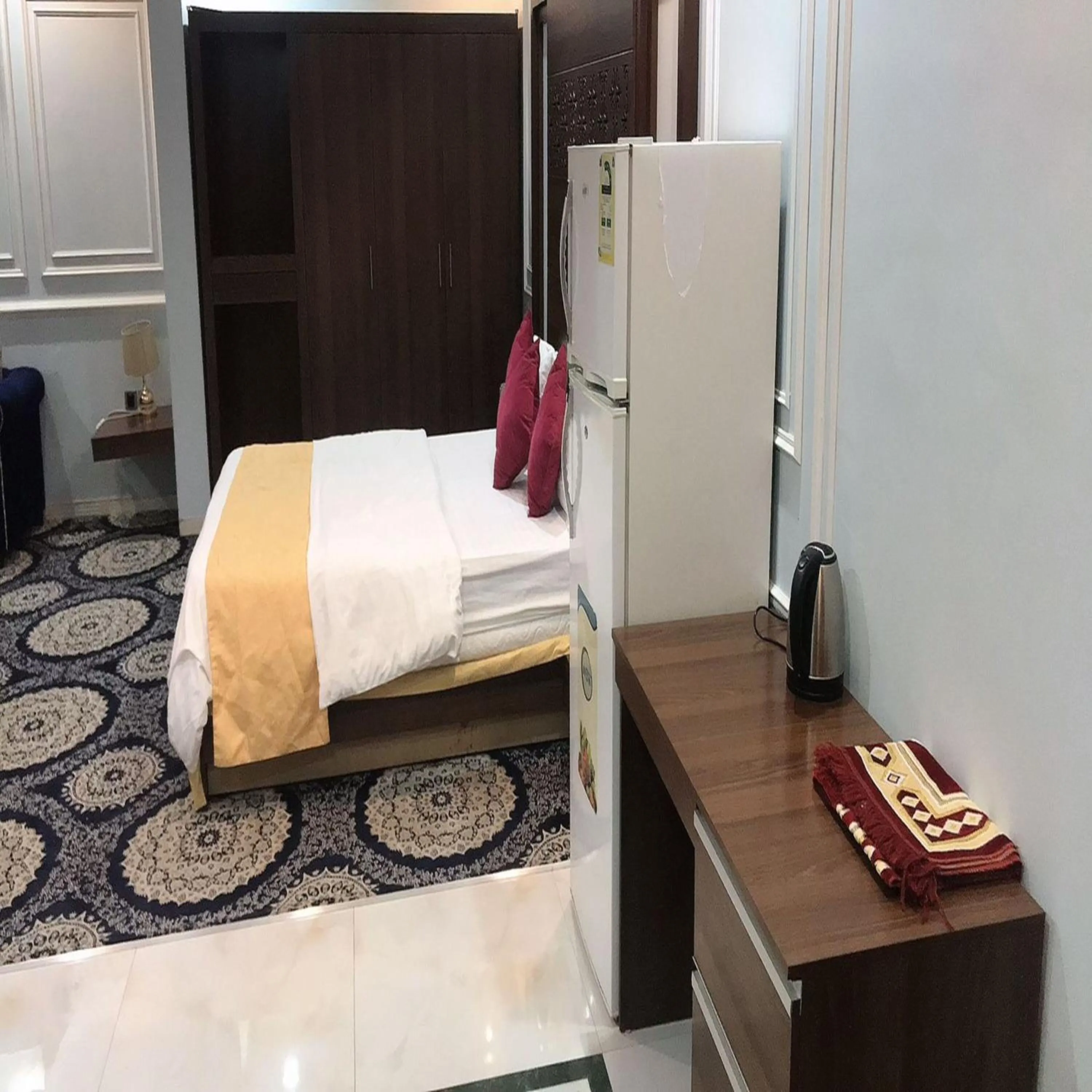 Bed in هذه ليلتي فرع اليرموك- This Lailaty Al Yarmouk Branch