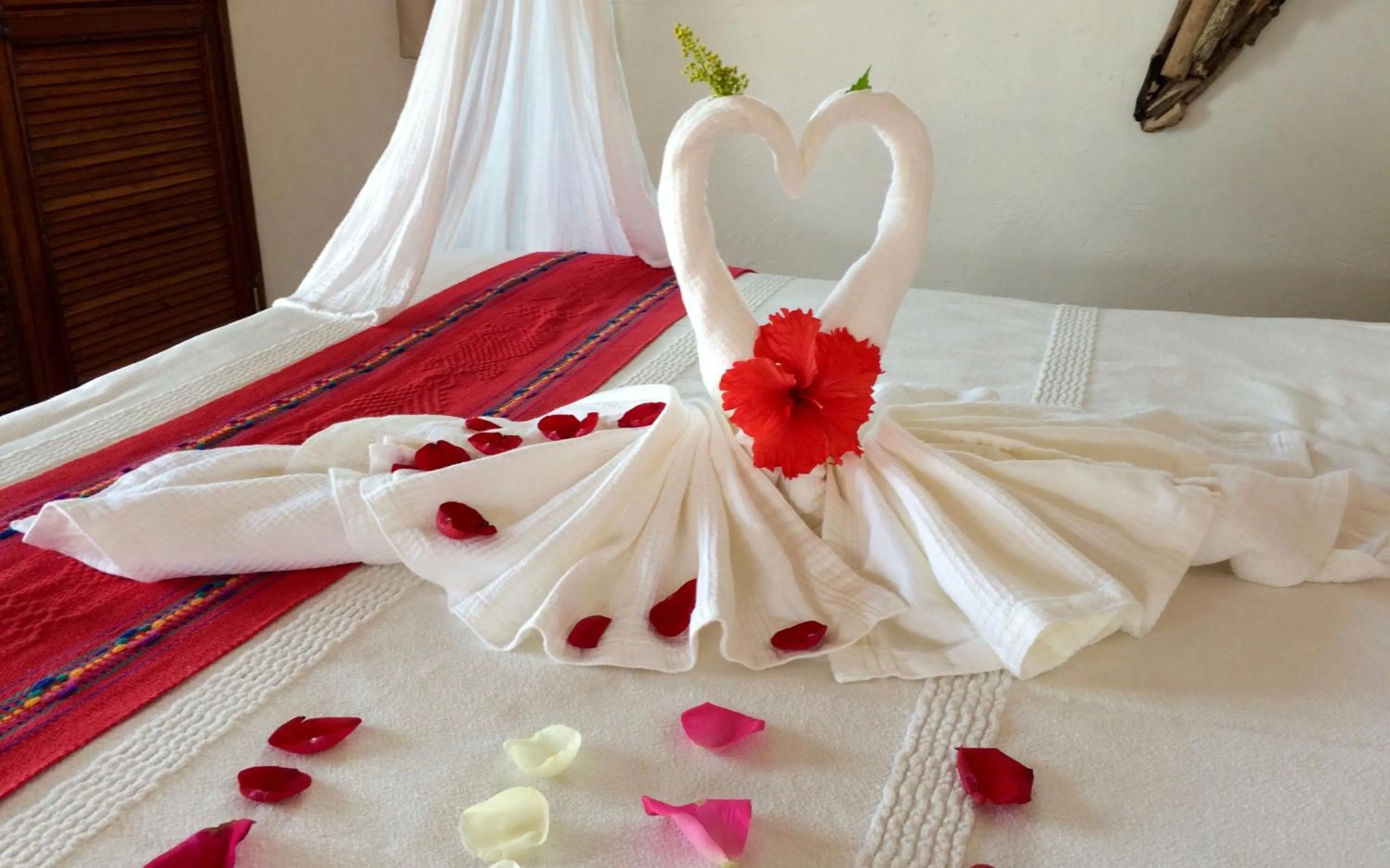 Decorative detail, Bed in Hotel Piedra Escondida