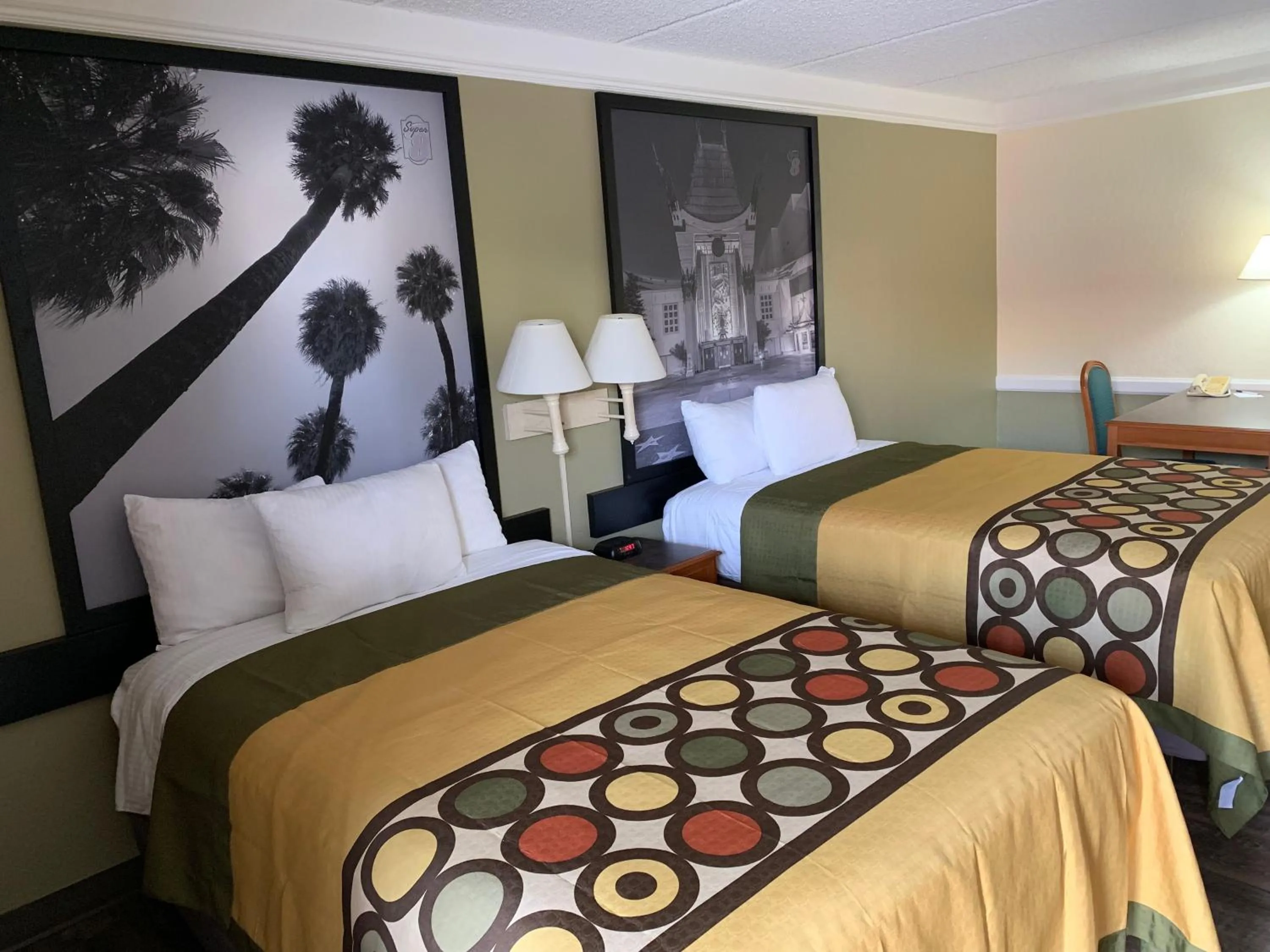 Other, Bed in Super 8 by Wyndham San Bernardino