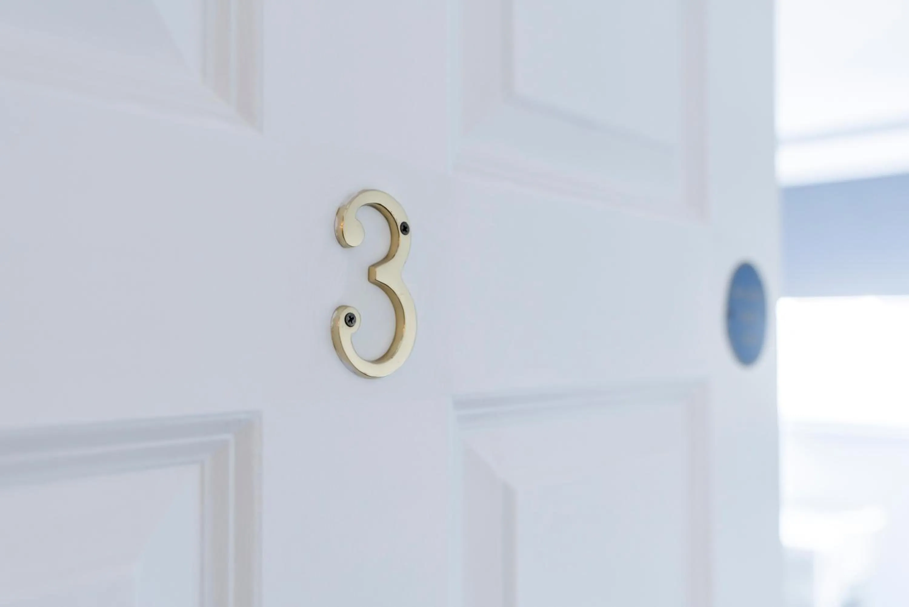 1 Riverside Apartments