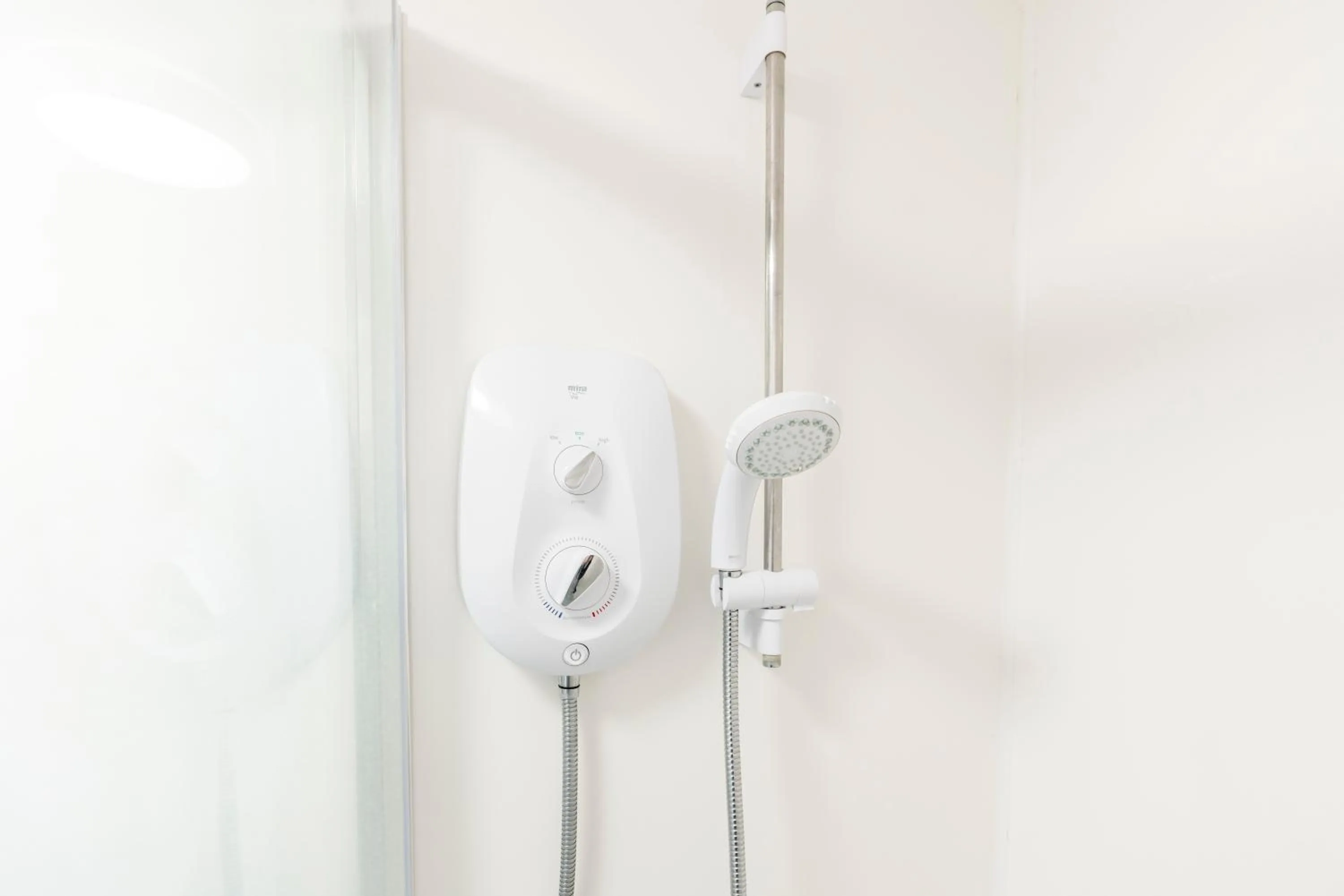 1 Riverside Apartments