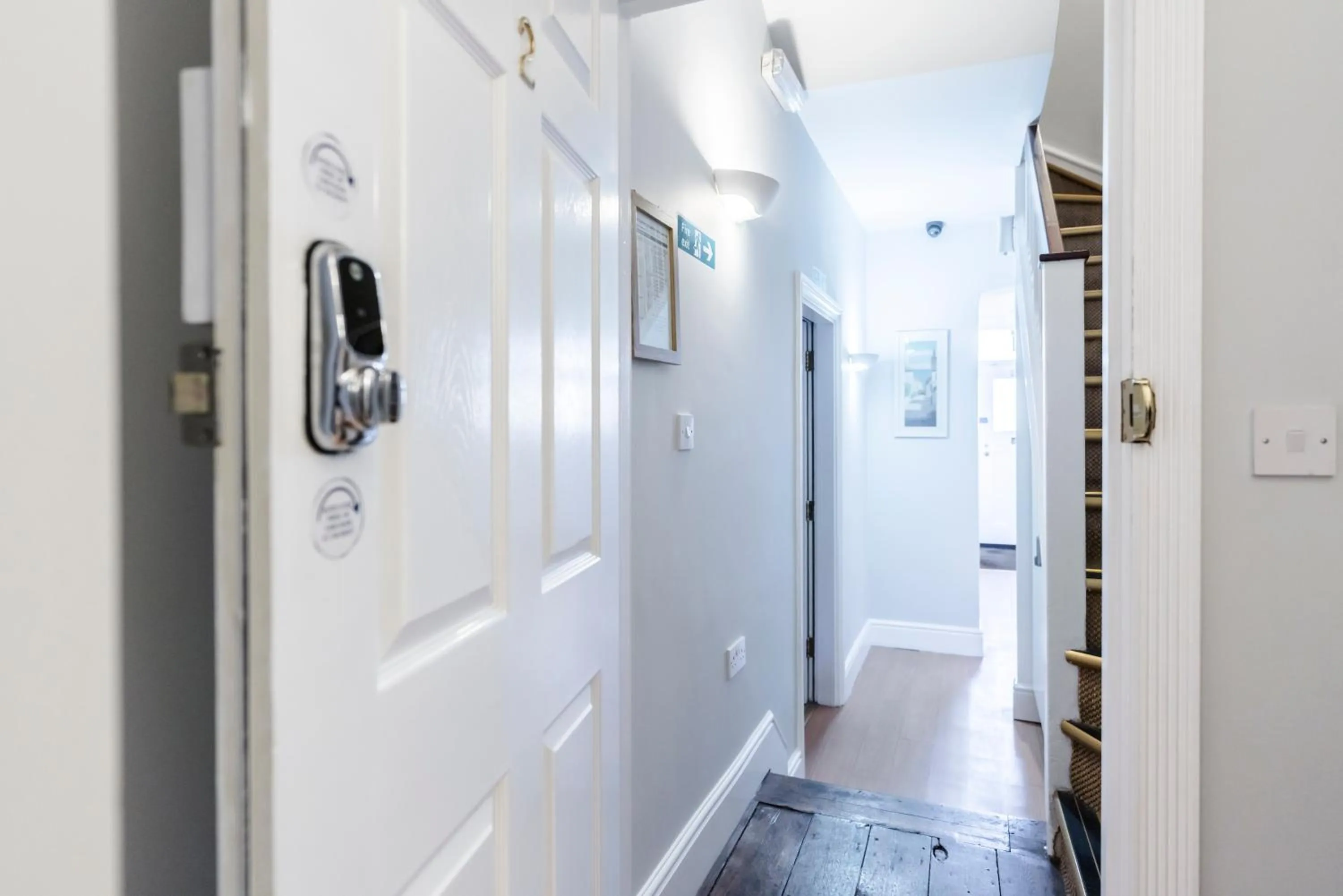 1 Riverside Apartments