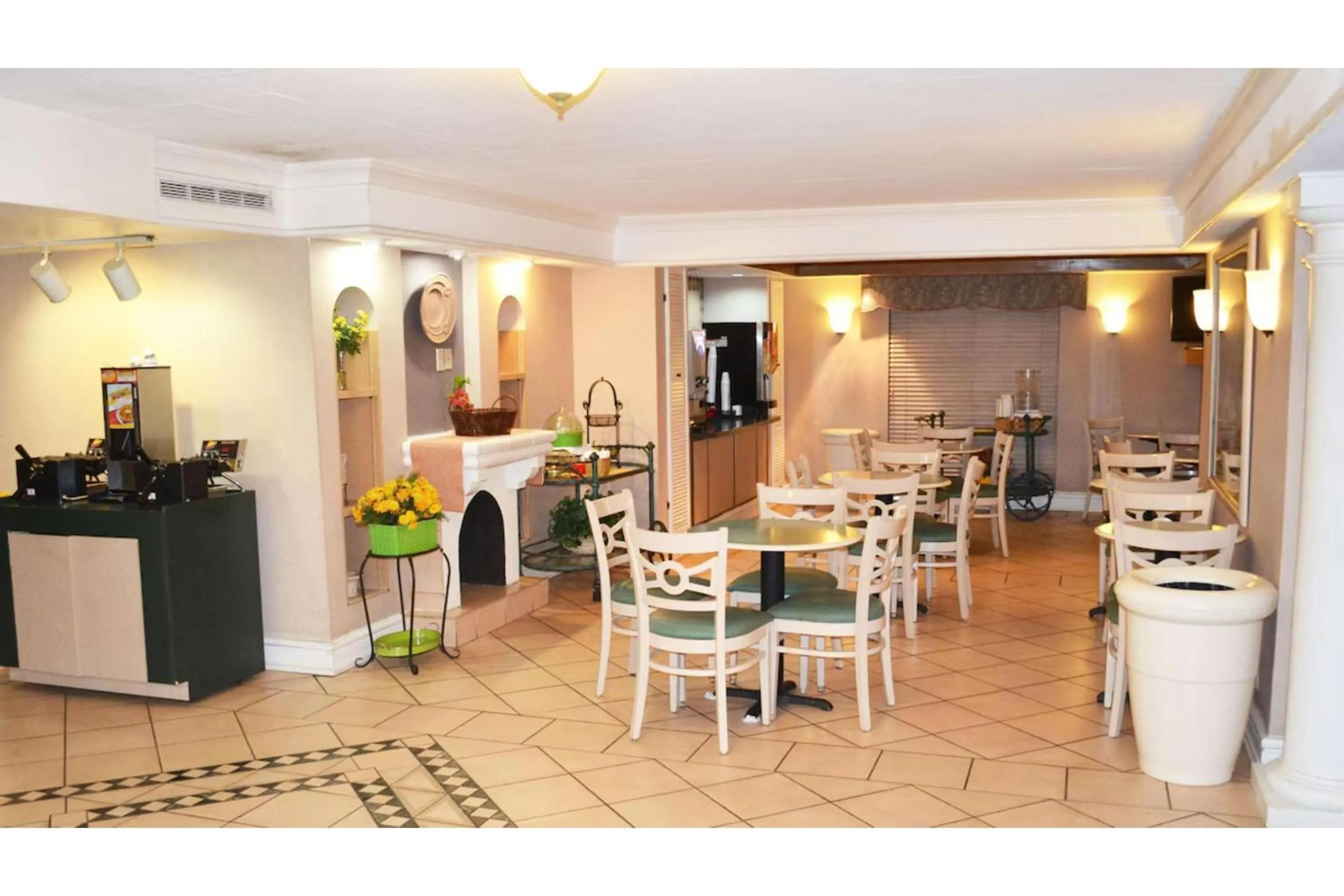 Lobby or reception in The Grand by Capital O Texarkana I-30