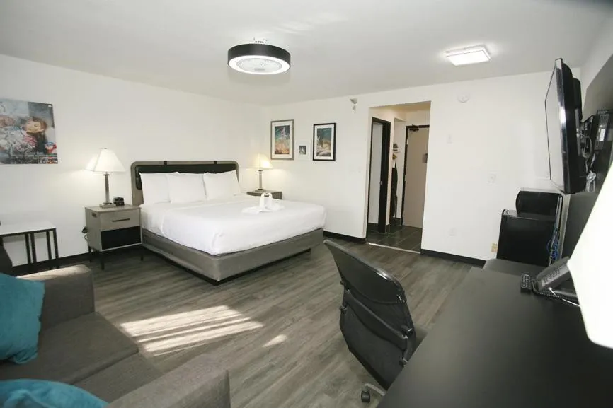 Bed in La Quinta by Wyndham Des Moines West Clive