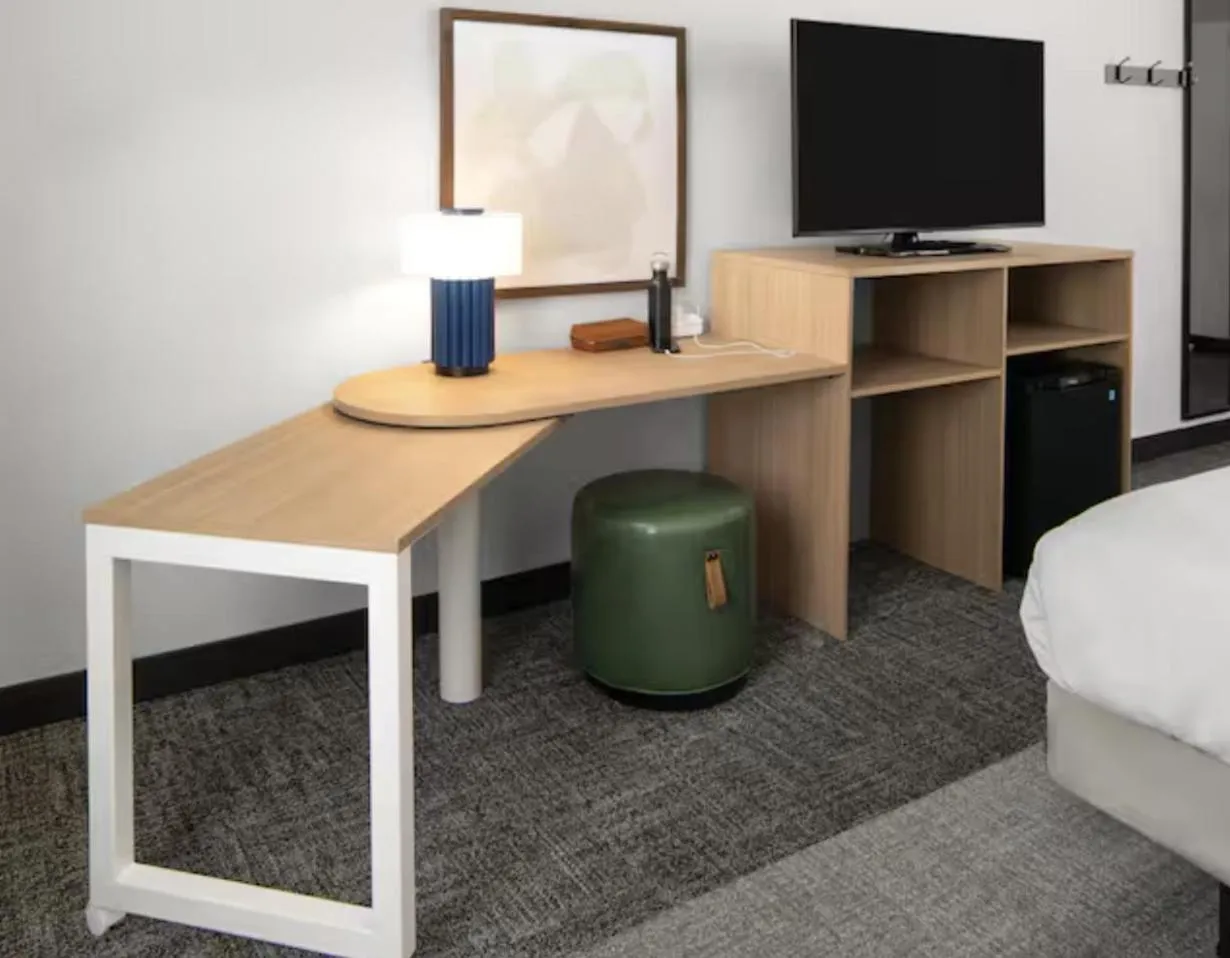 Bed in Spark by Hilton Matteson Chicago I 57