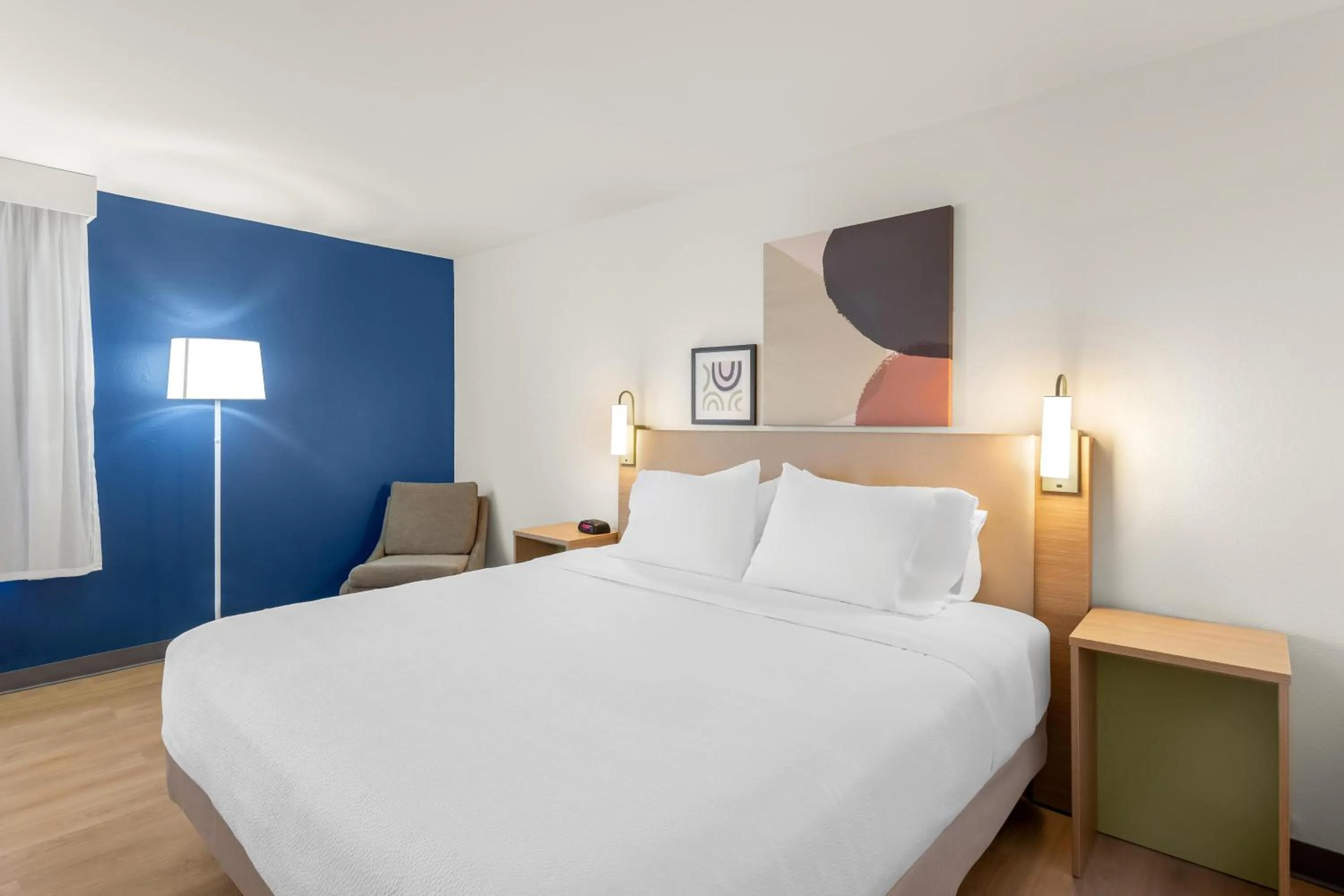 Bed in Spark by Hilton Matteson Chicago I 57