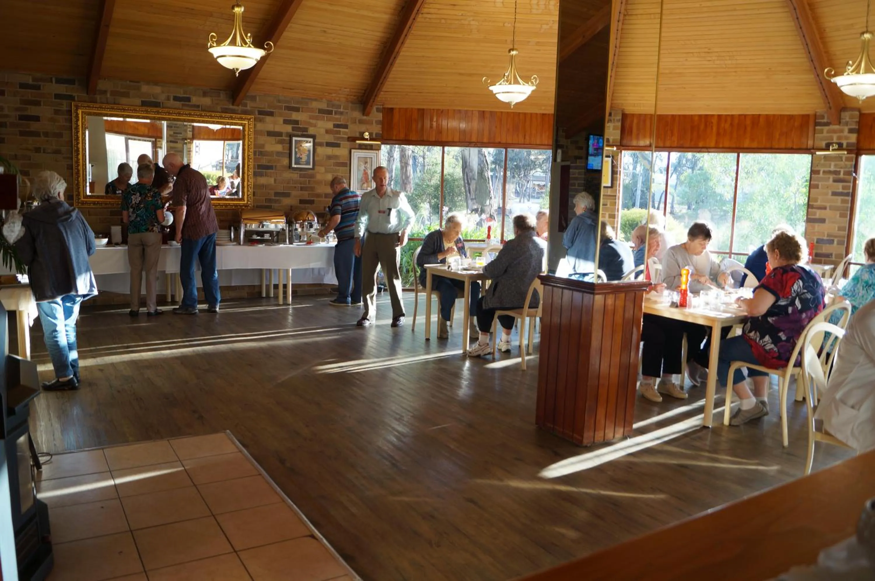 Restaurant/places to eat in Magdala Motor Lodge & Lakeside Restaurant