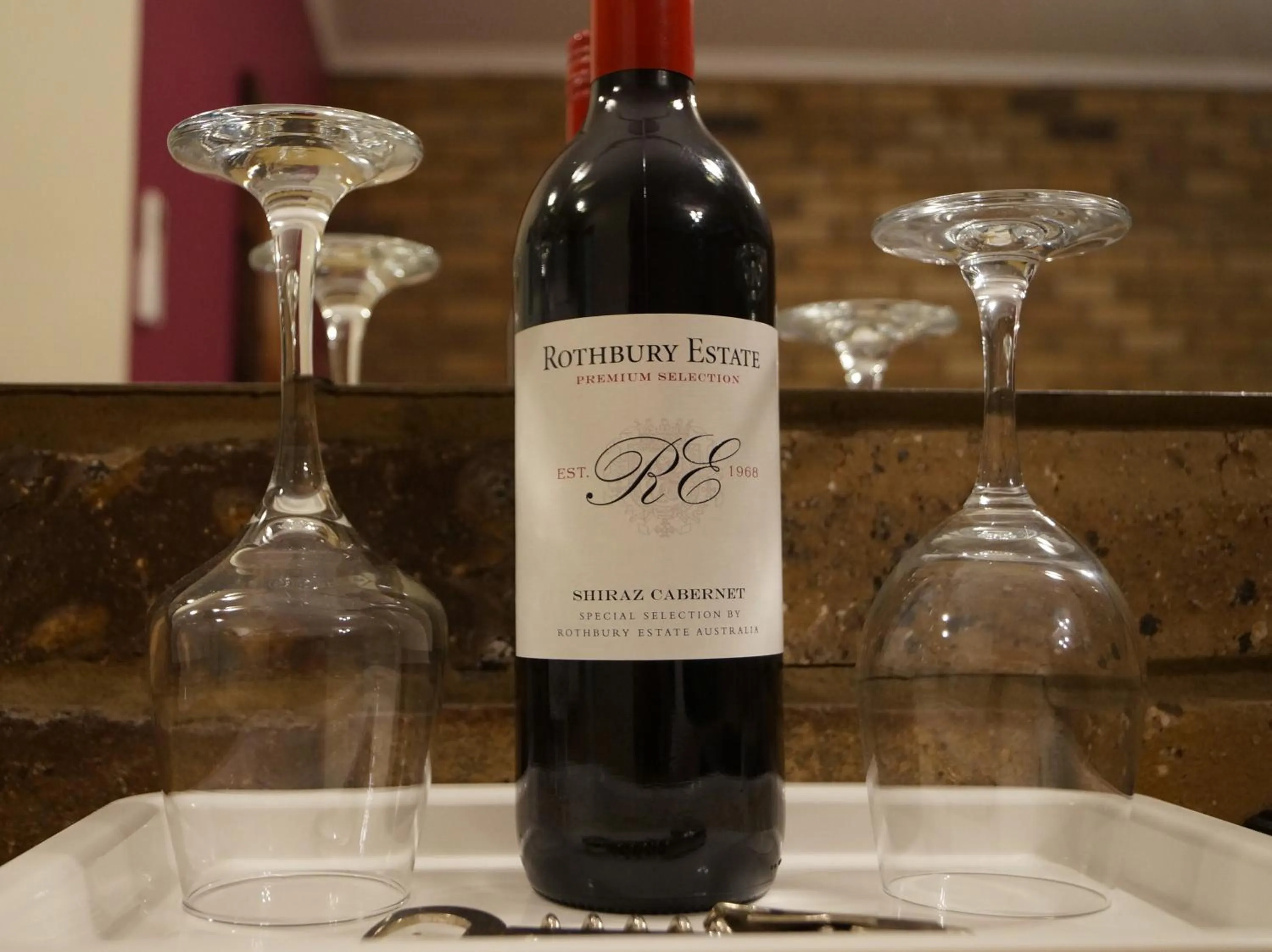 Magdala Motor Lodge & Lakeside Restaurant