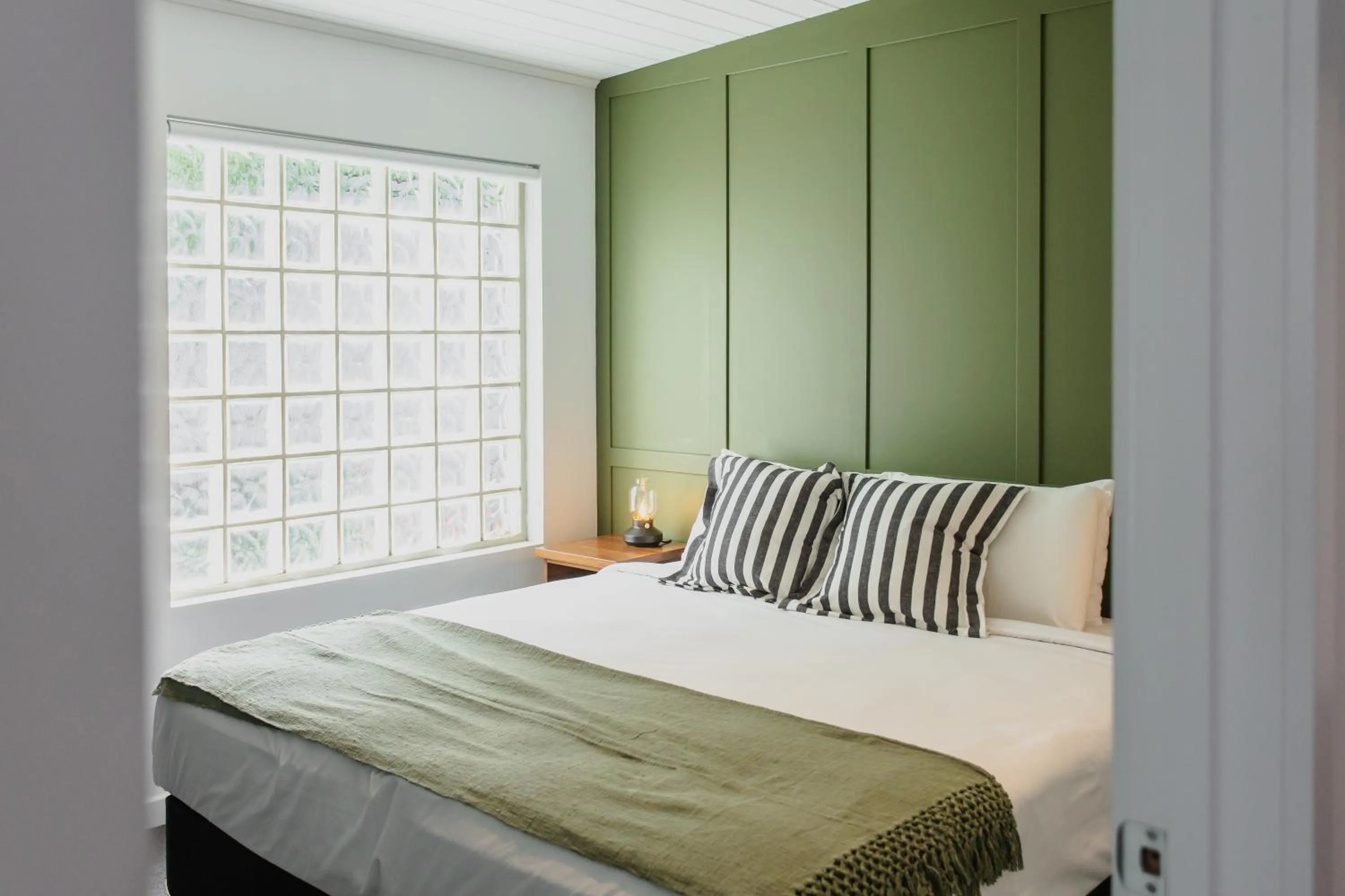 Bedroom, Bed in Yarra Valley Grand