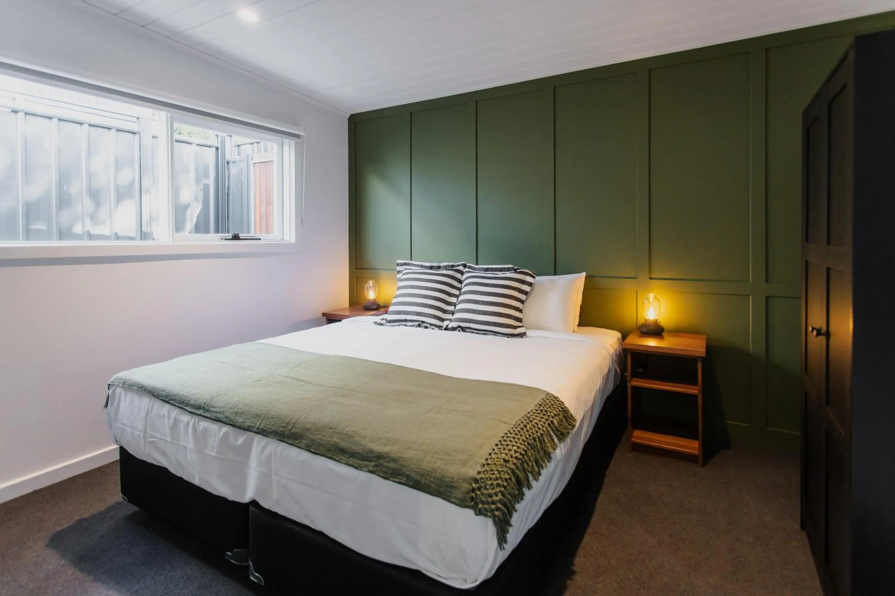 Bedroom, Bed in Yarra Valley Grand
