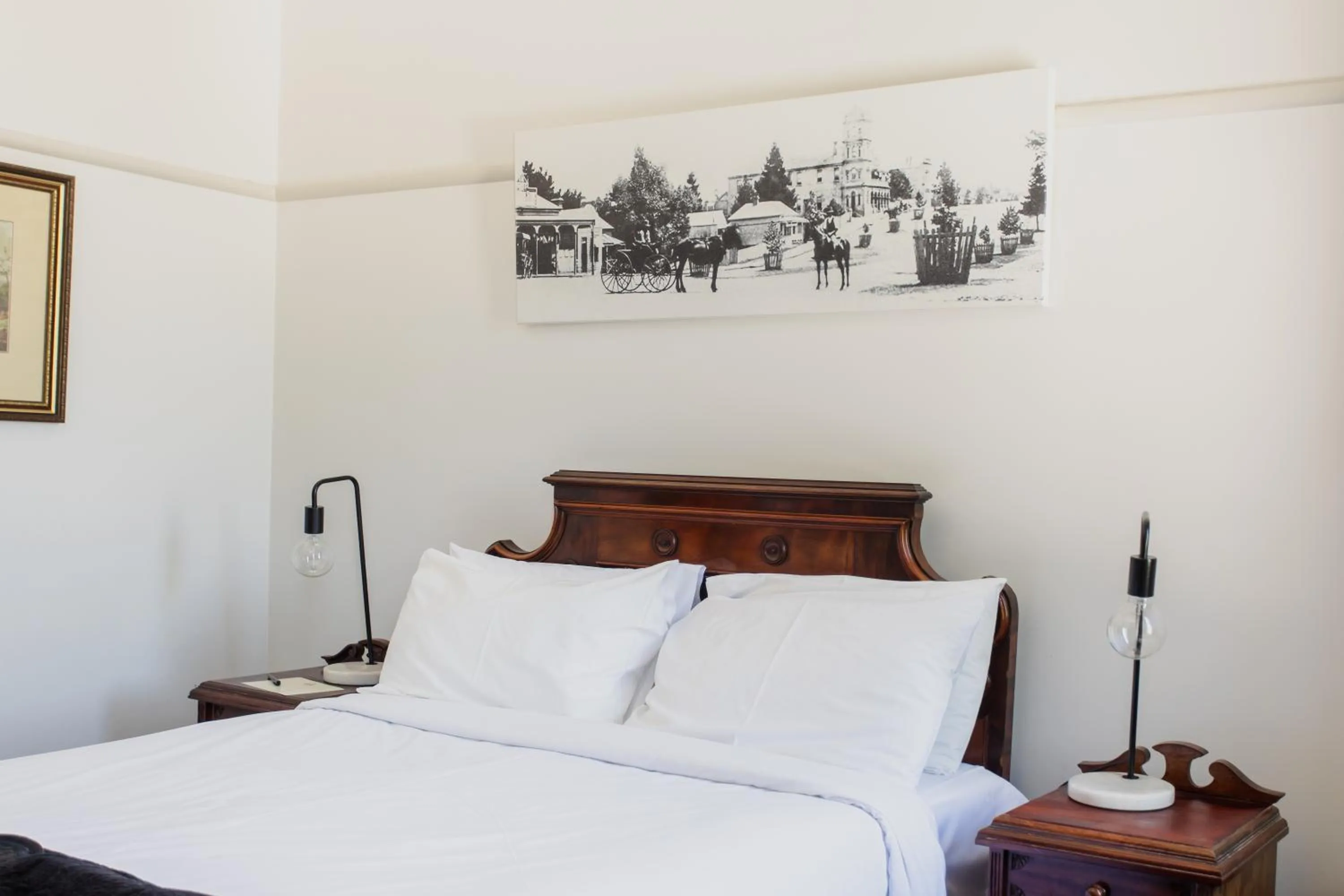 Bed in Yarra Valley Grand