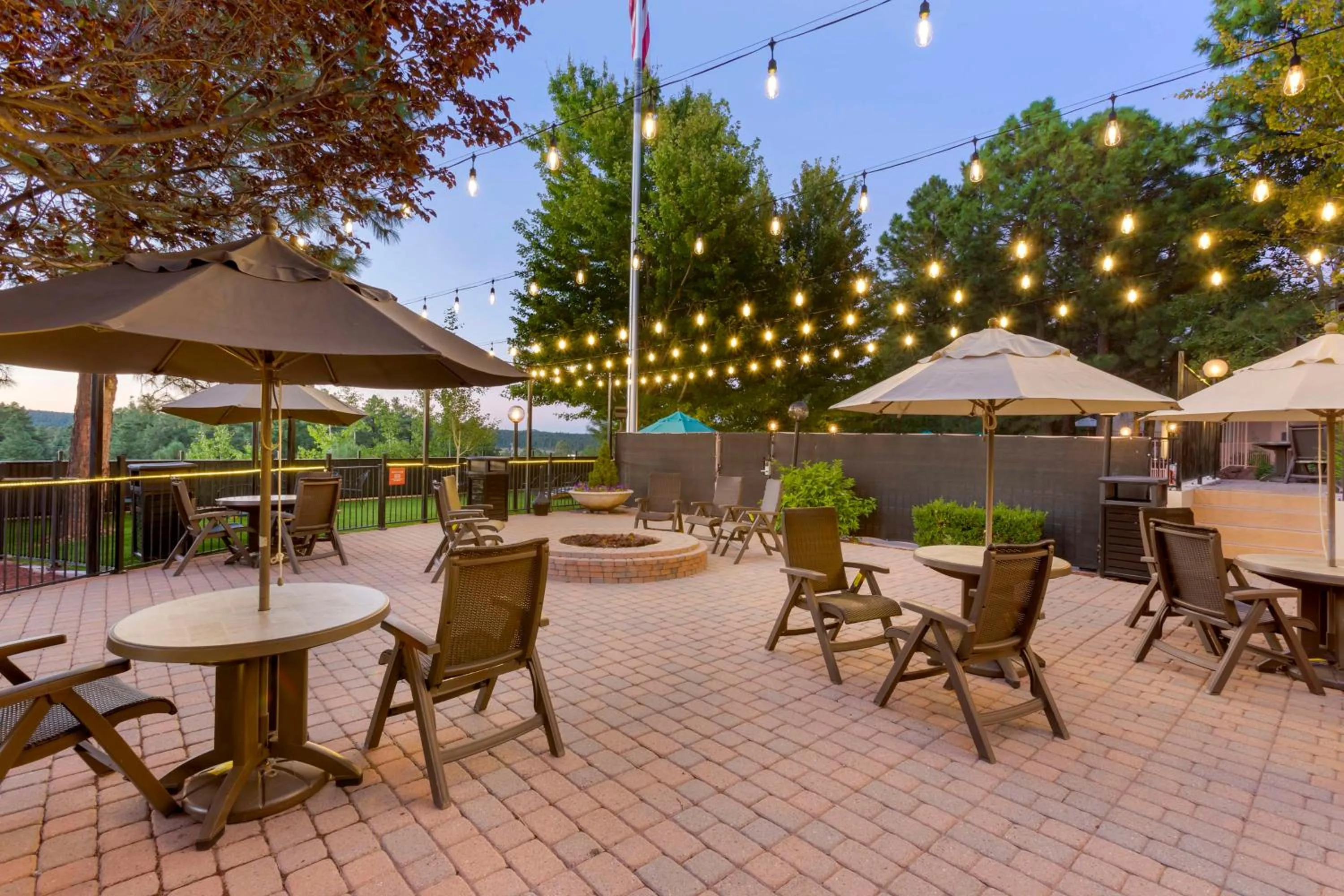 Property building in Best Western Plus Inn of Williams