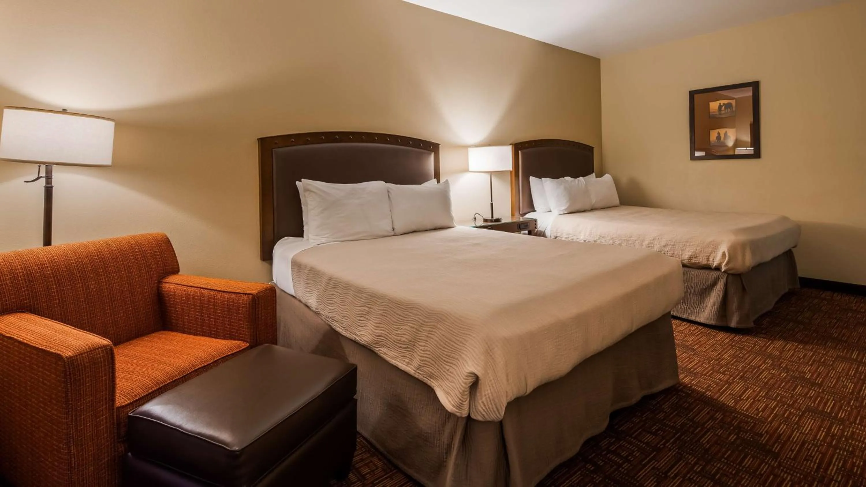 Photo of the whole room, Bed in Best Western Plus Inn of Williams