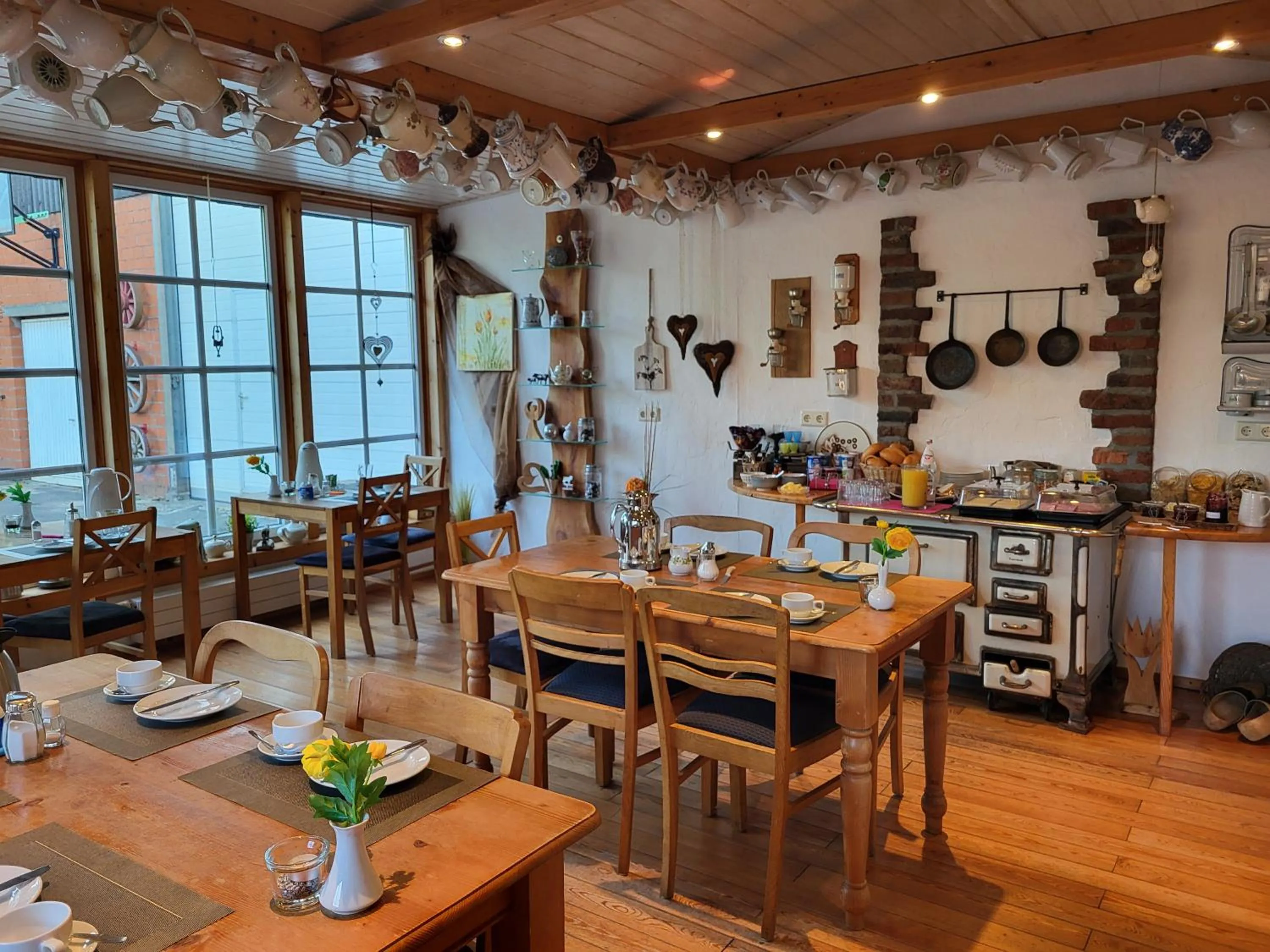 Buffet breakfast in Gästehaus Ermen