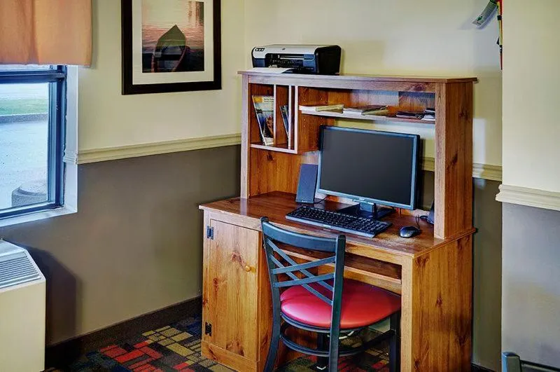 Business facilities in Thompson's Best Value Inn & Suites