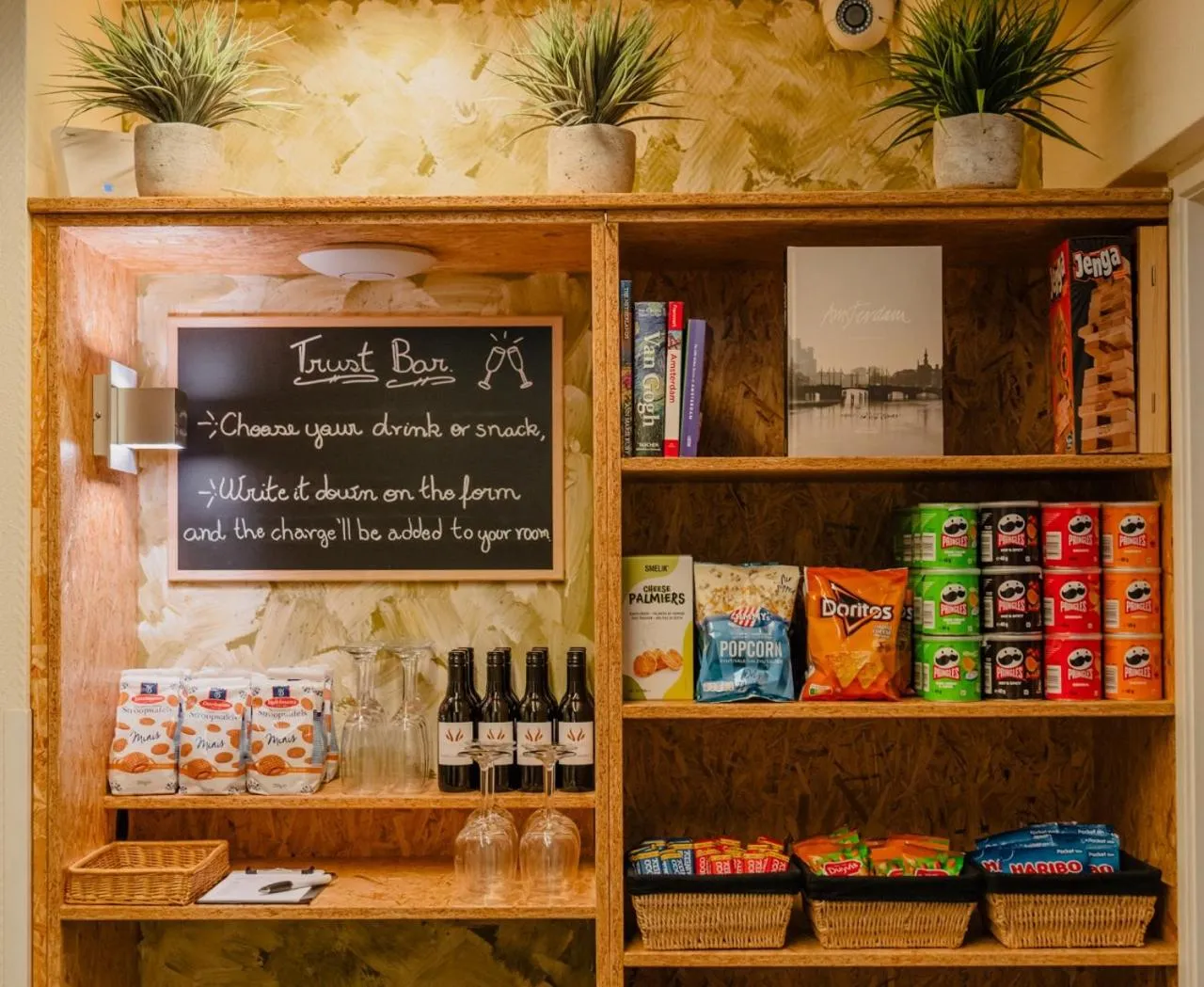 Food and drinks in Hotel Fita