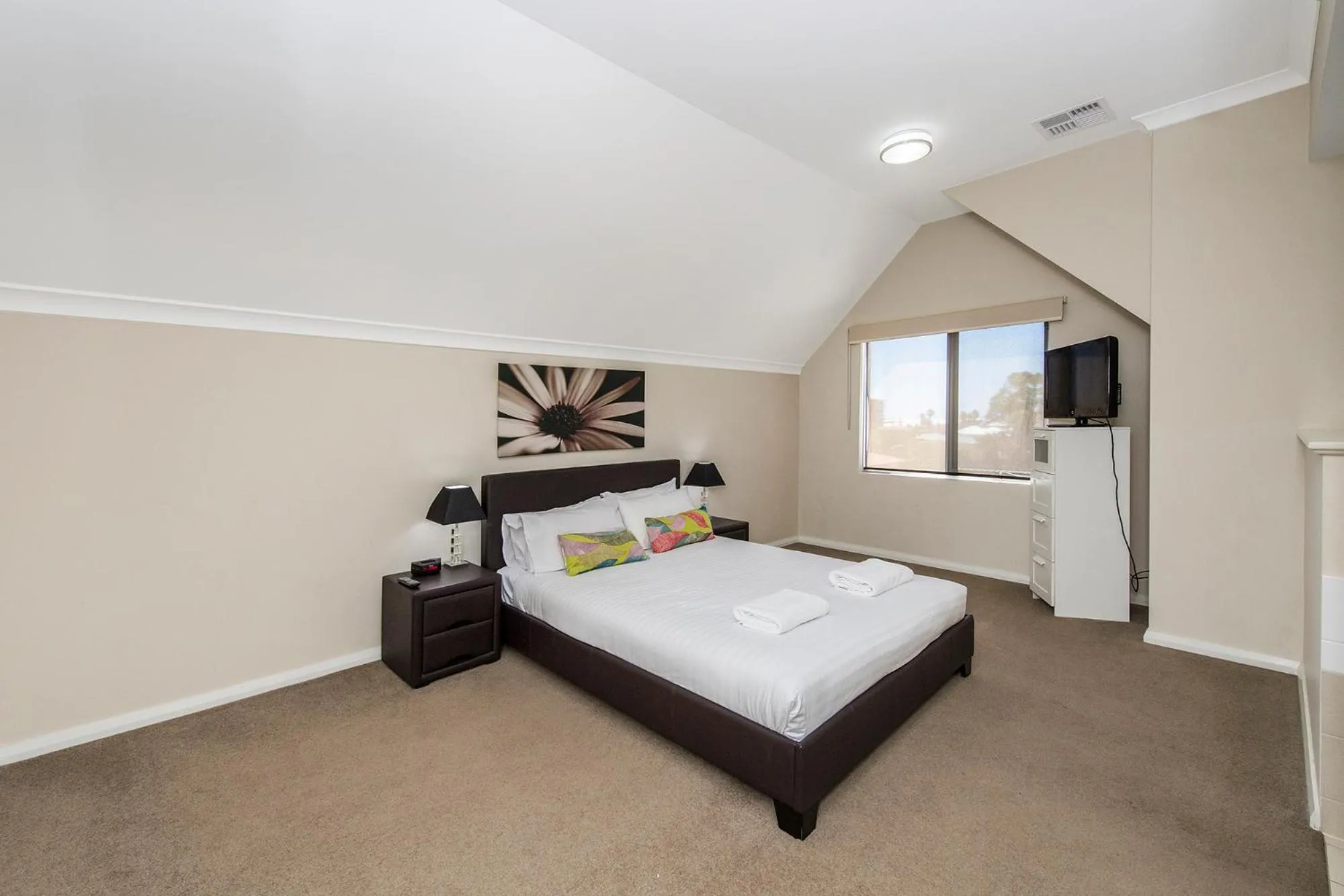 Bedroom, Bed in Serenity on the Terrace