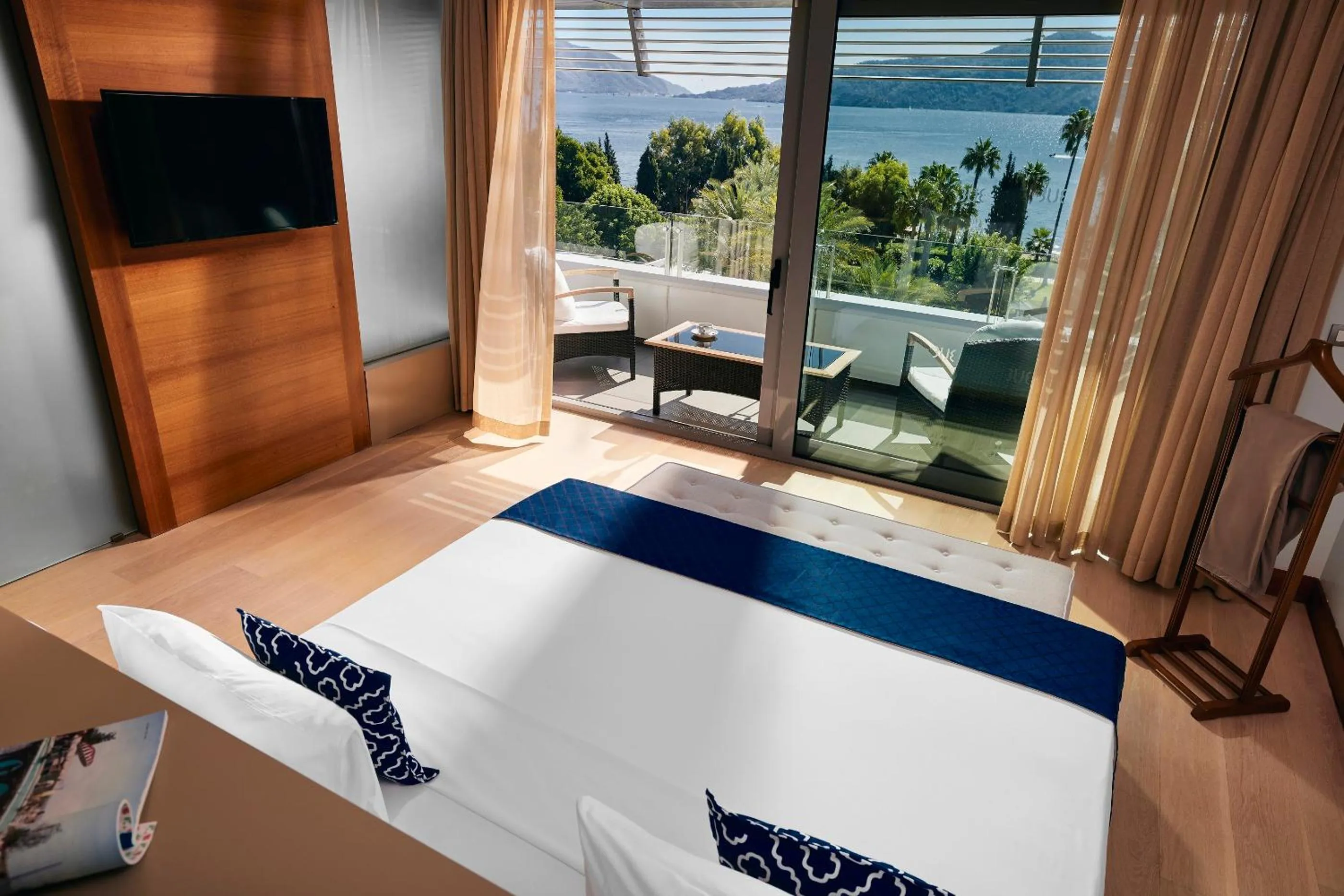 Bedroom, Bed in TUI BLUE Grand Azur