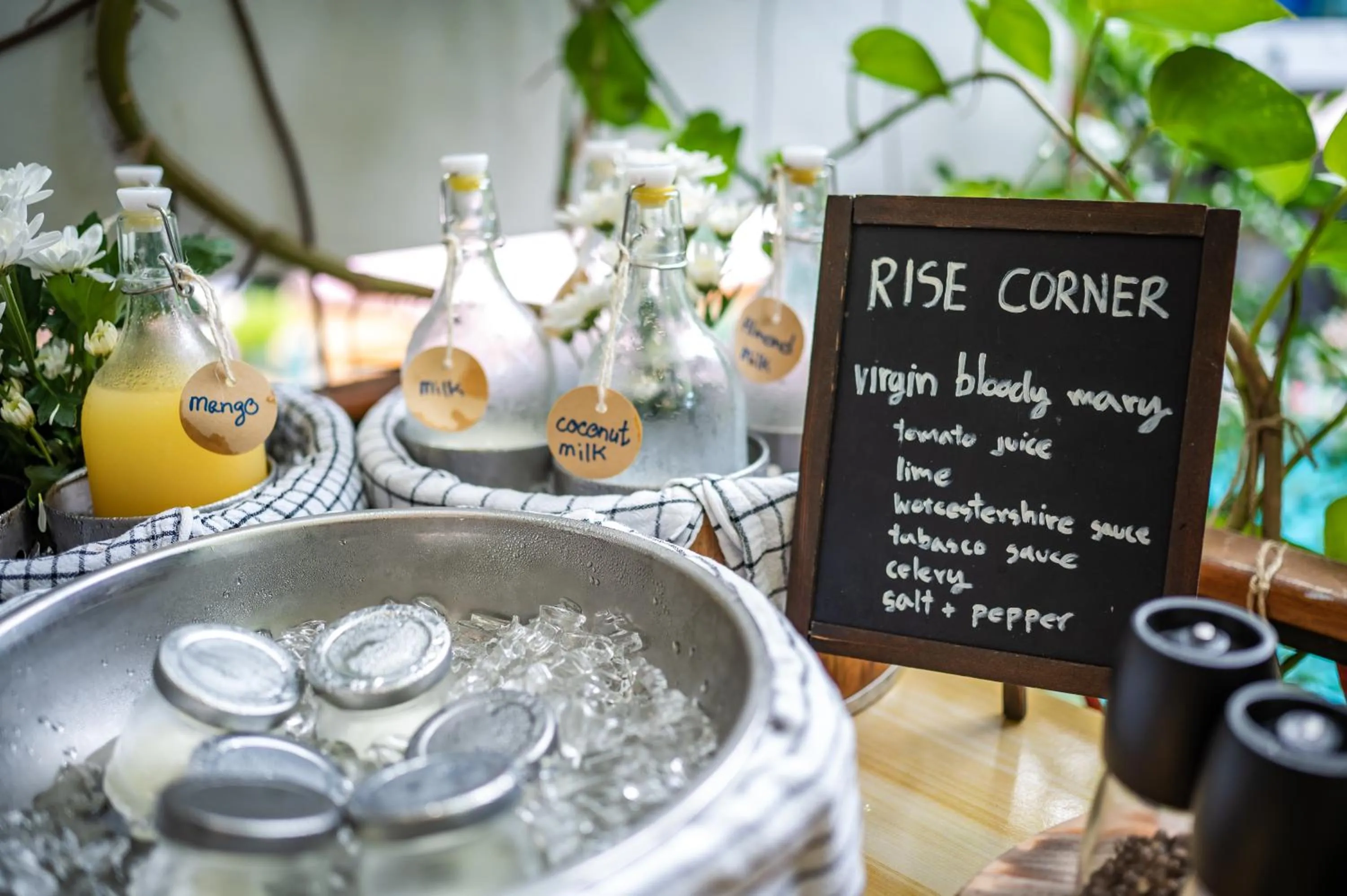 Restaurant/places to eat in CC's Hideaway Kata - SHA Plus