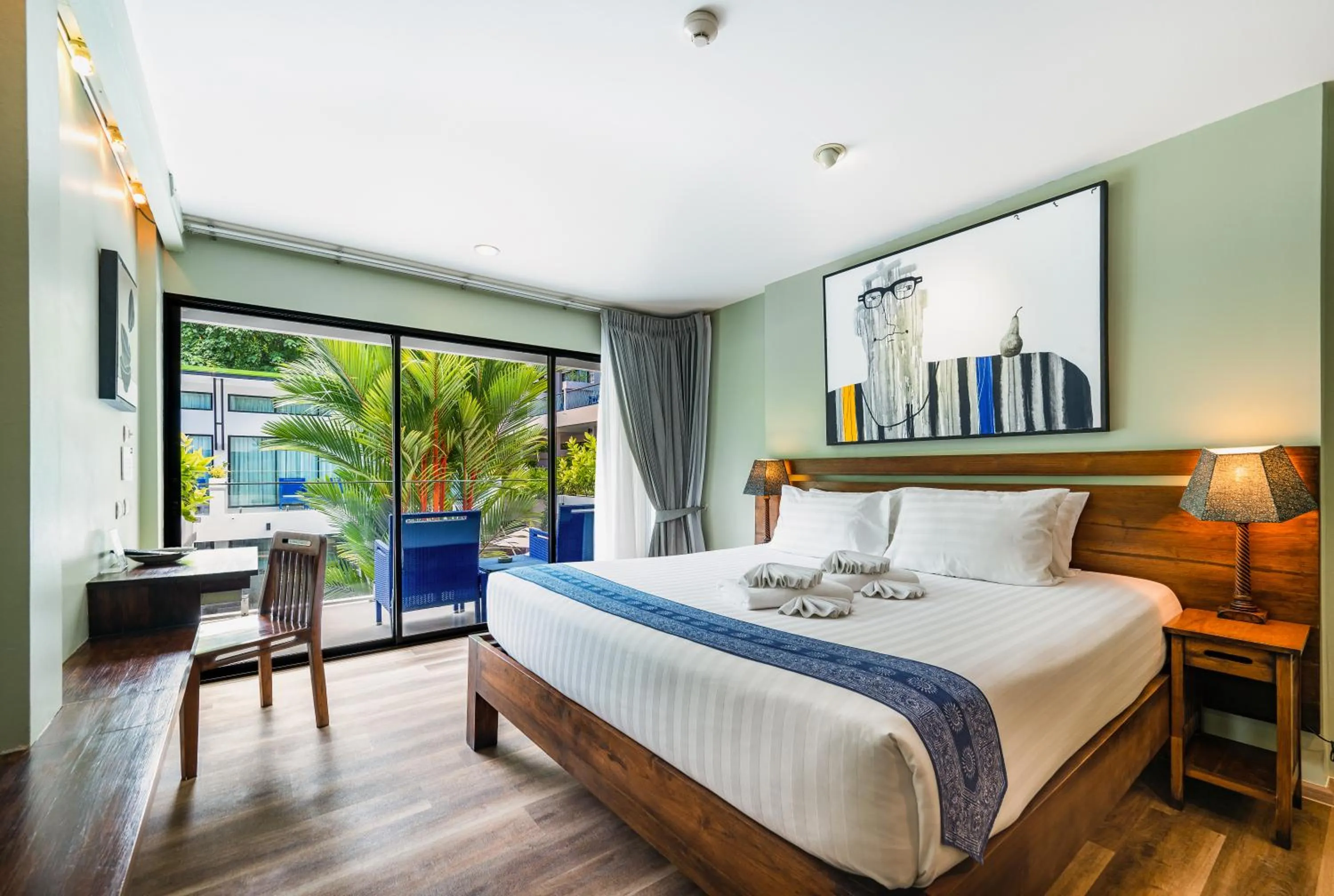 Bed in CC's Hideaway Kata - SHA Plus