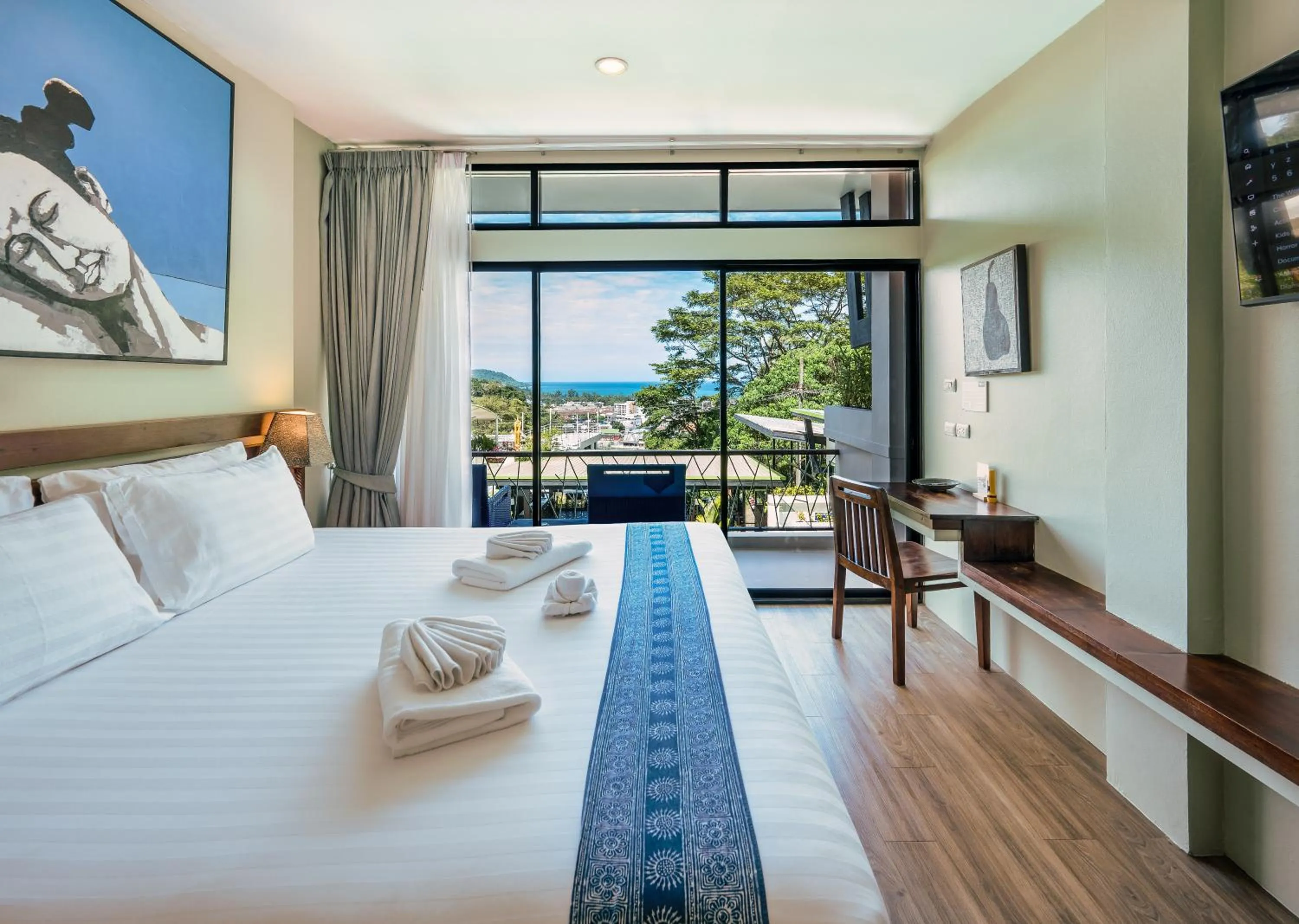 Bed in CC's Hideaway Kata - SHA Plus