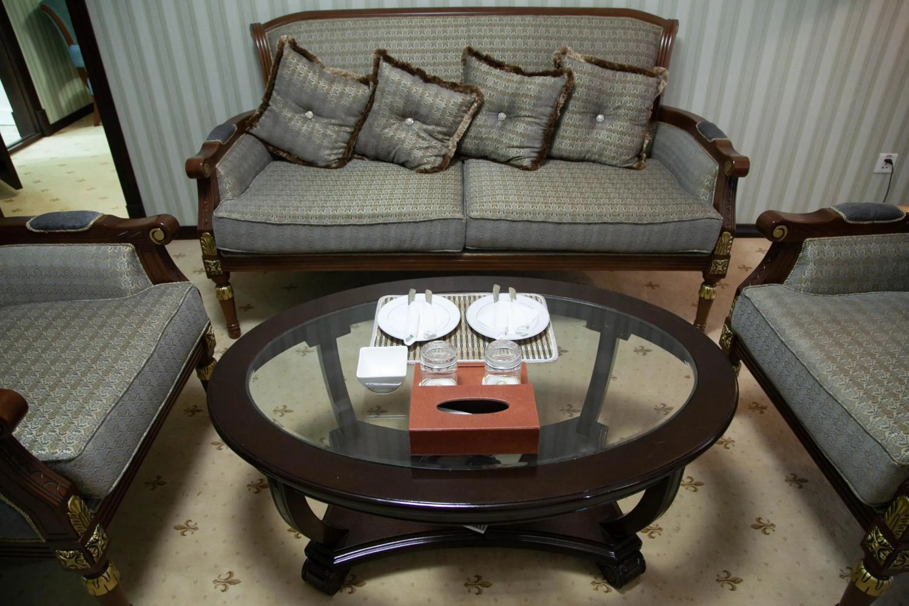 Seating area in Zargaron Plaza