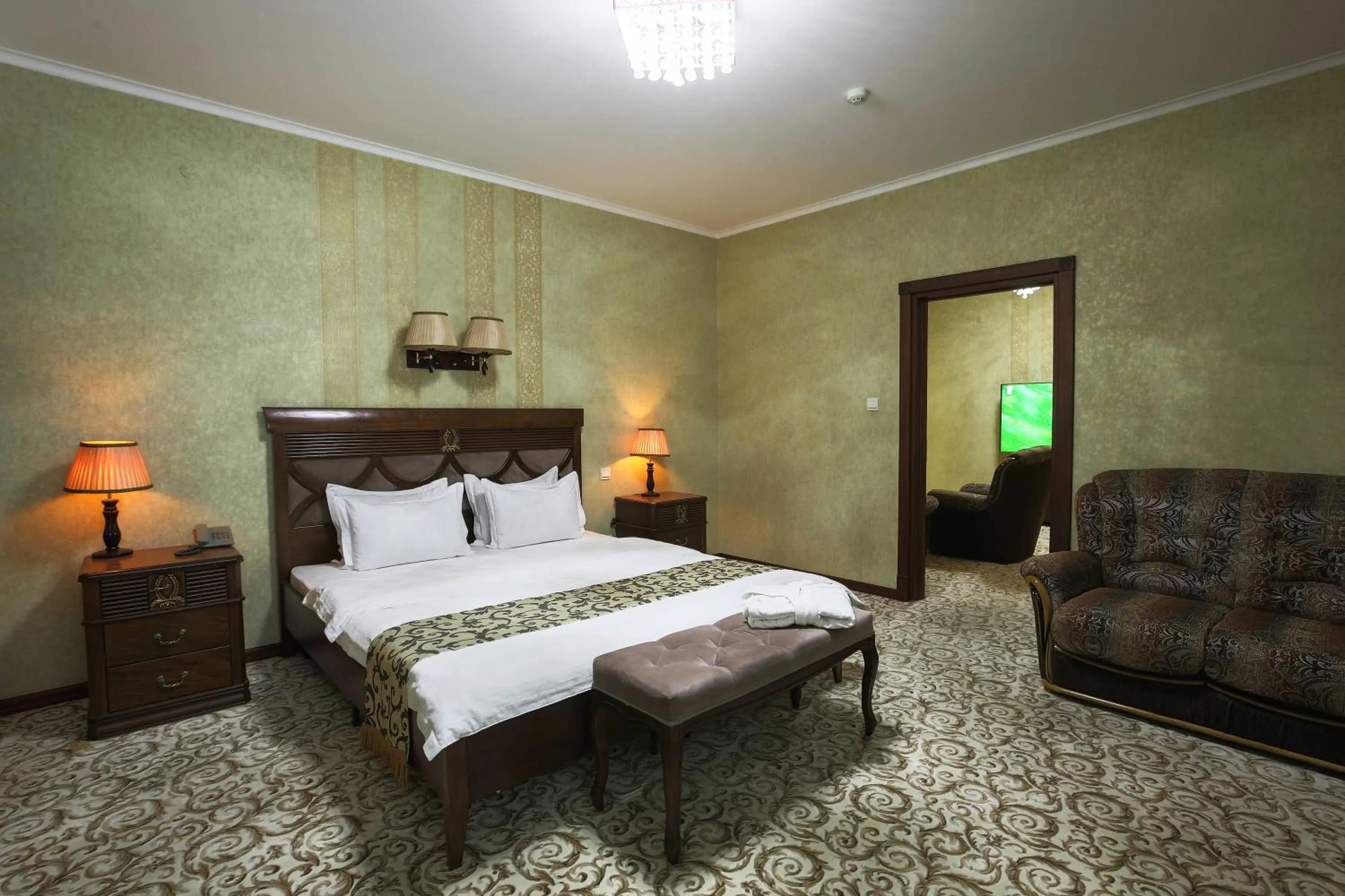 Bedroom in Zargaron Plaza