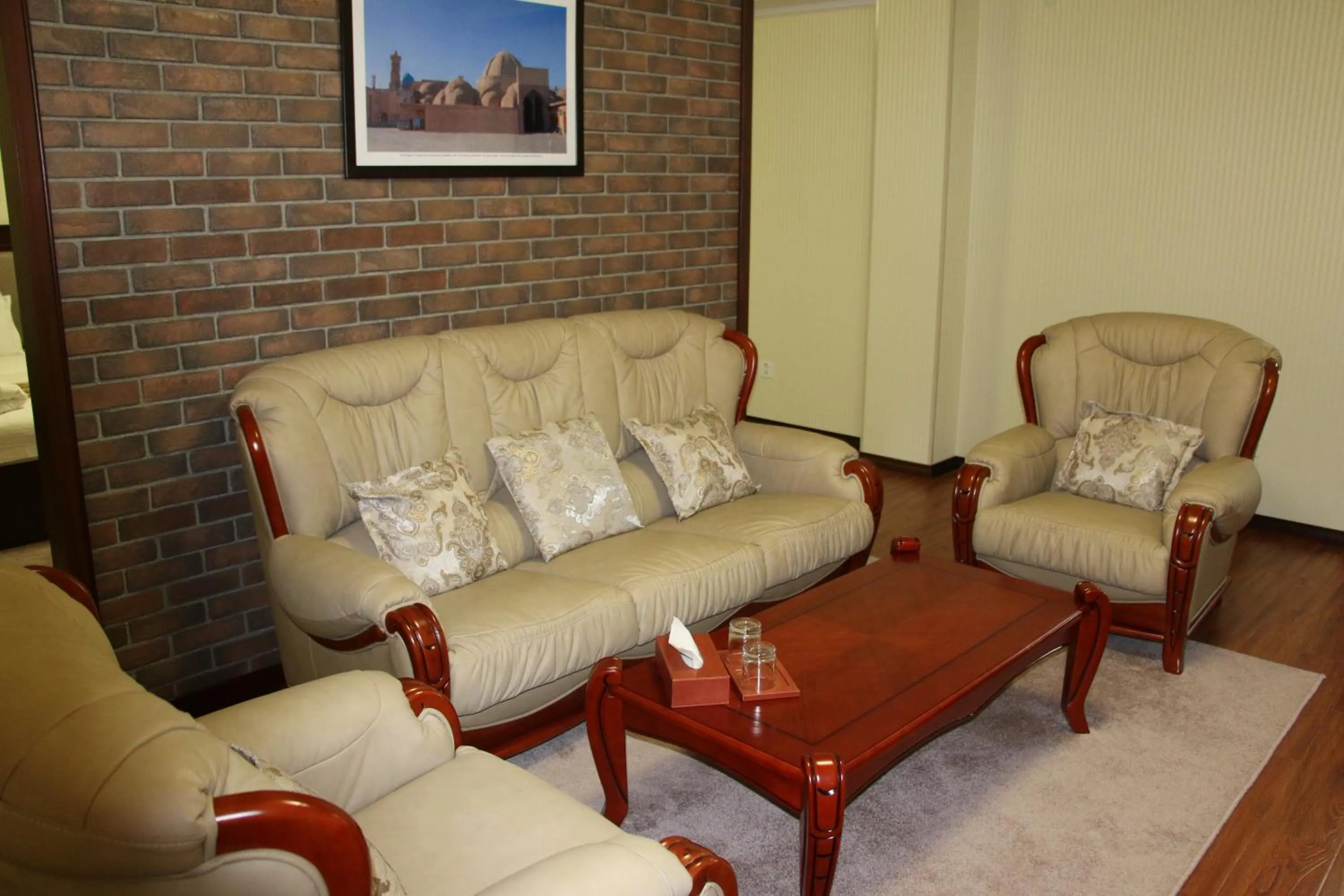 Seating area in Zargaron Plaza