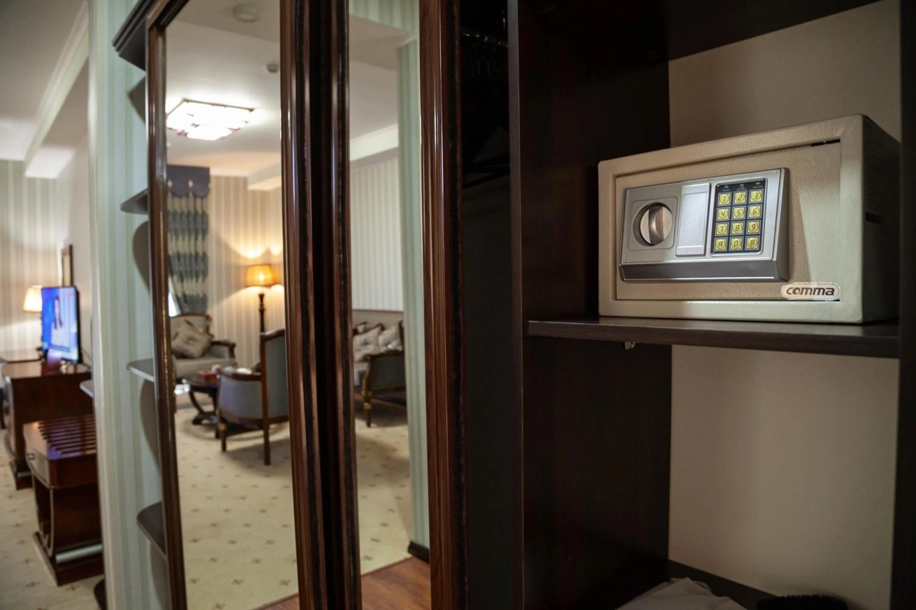 safe in Zargaron Plaza