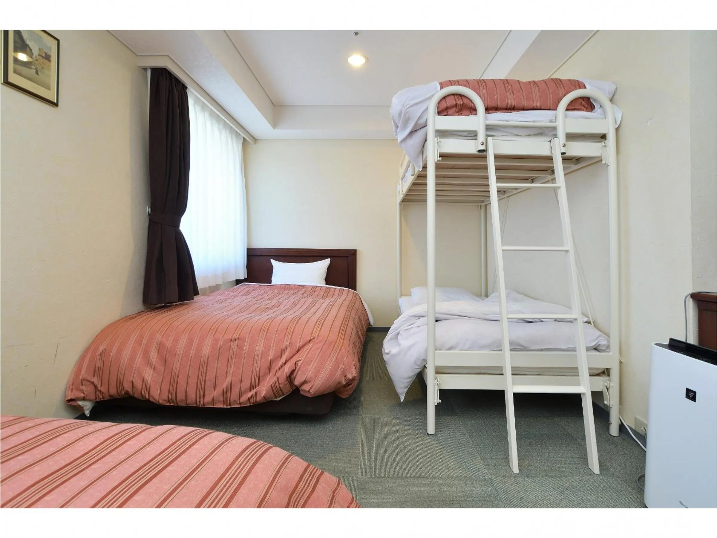 Bedroom, Bed in Chitose Station Hotel