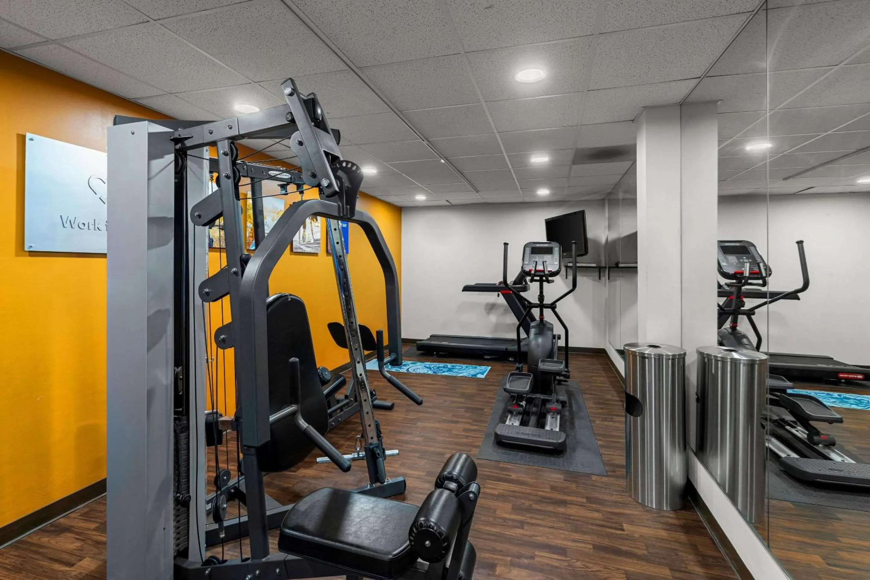 Fitness centre/facilities in Comfort Suites Vacaville-Napa Valley Area