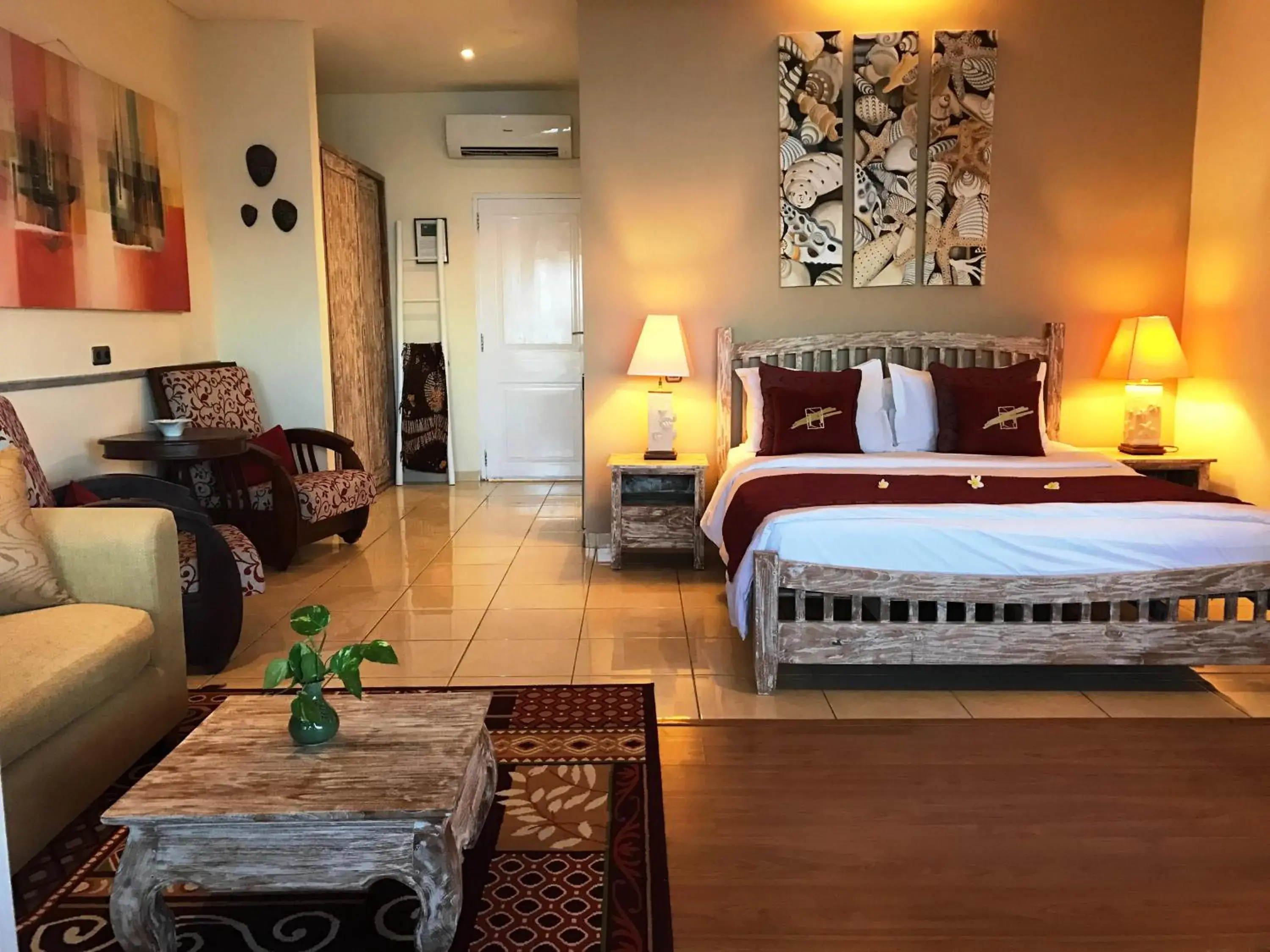 Deluxe Double or Twin Room with Sea View in Tauch Terminal Resort Tulamben & Spa Deluxe Double or Twin Room with Sea View in Tauch Terminal Resort Tulamben & Spa