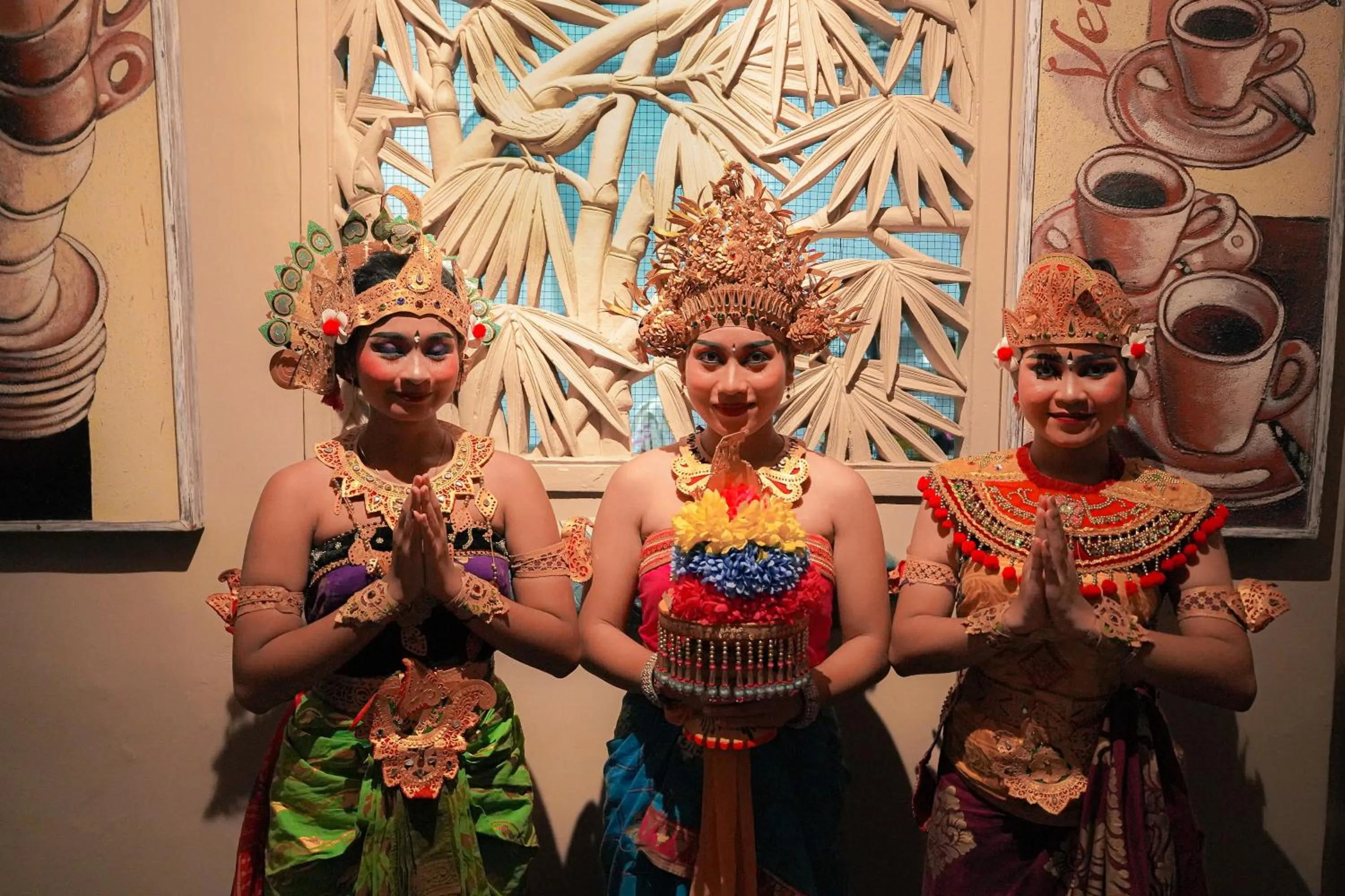 People in Tauch Terminal Resort Tulamben & Spa