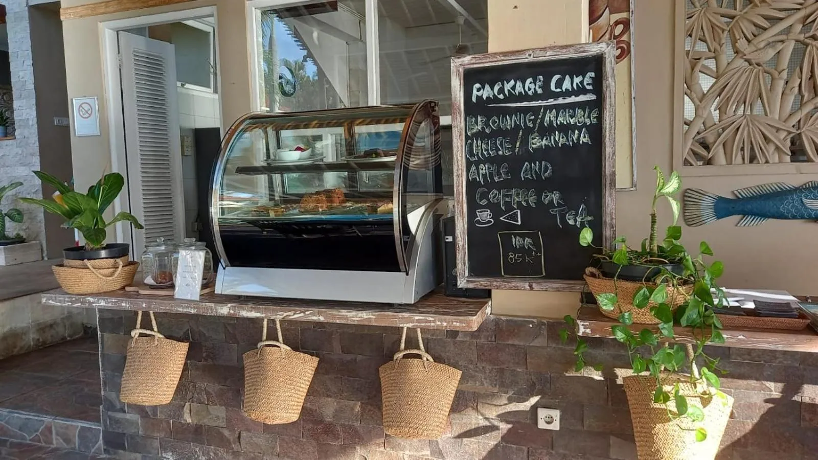 Restaurant/places to eat in Tauch Terminal Resort Tulamben & Spa